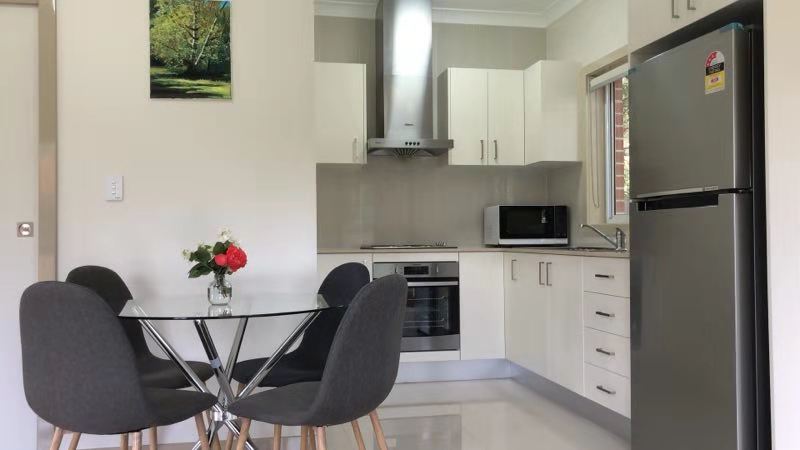 Modern granny flat, relax to the sound of nature