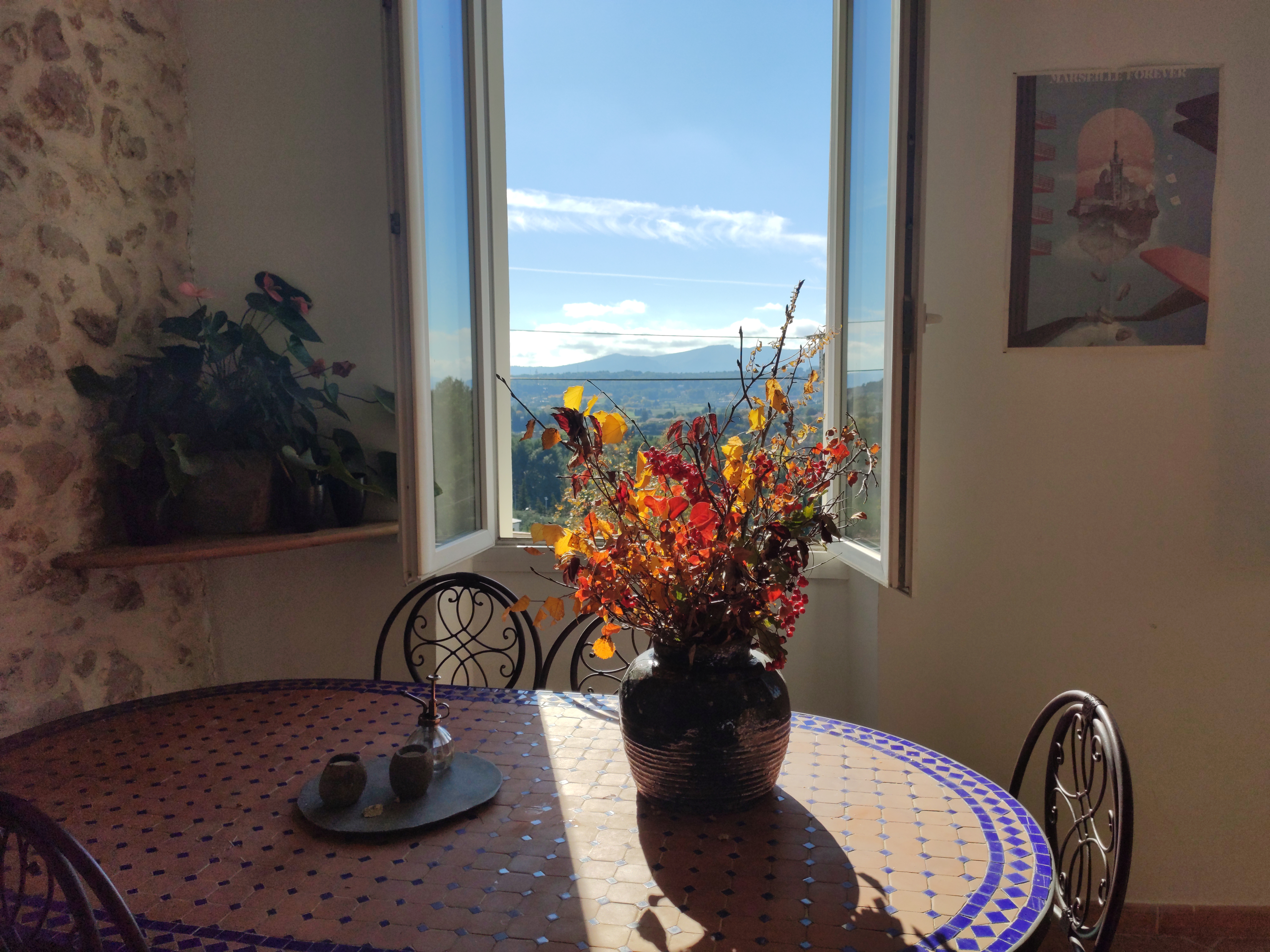 Entire place overlooking the bay of Marseille