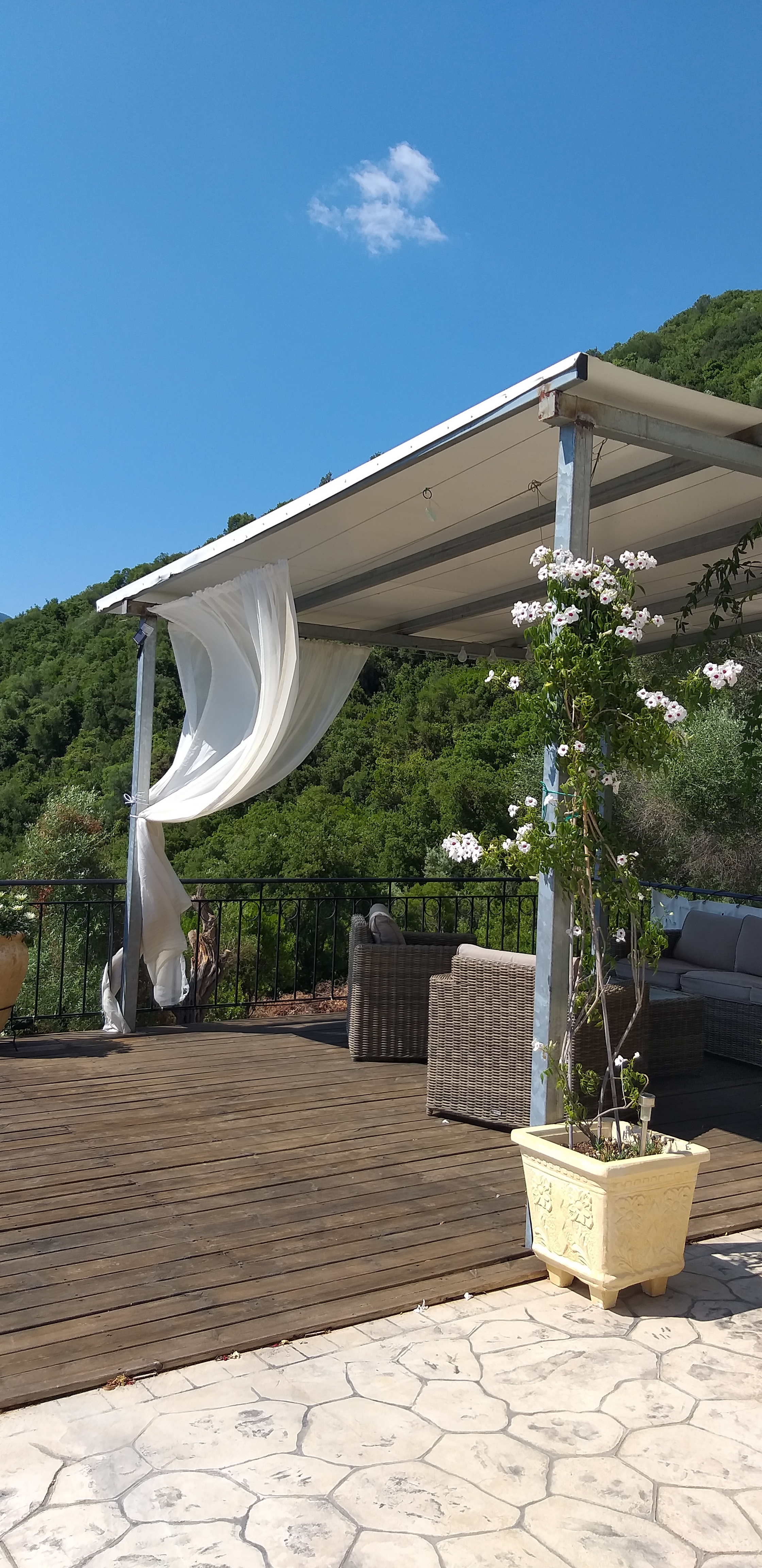 agora gazebo canopy on Villa Agora Villas For Rent In Lefkada Greece