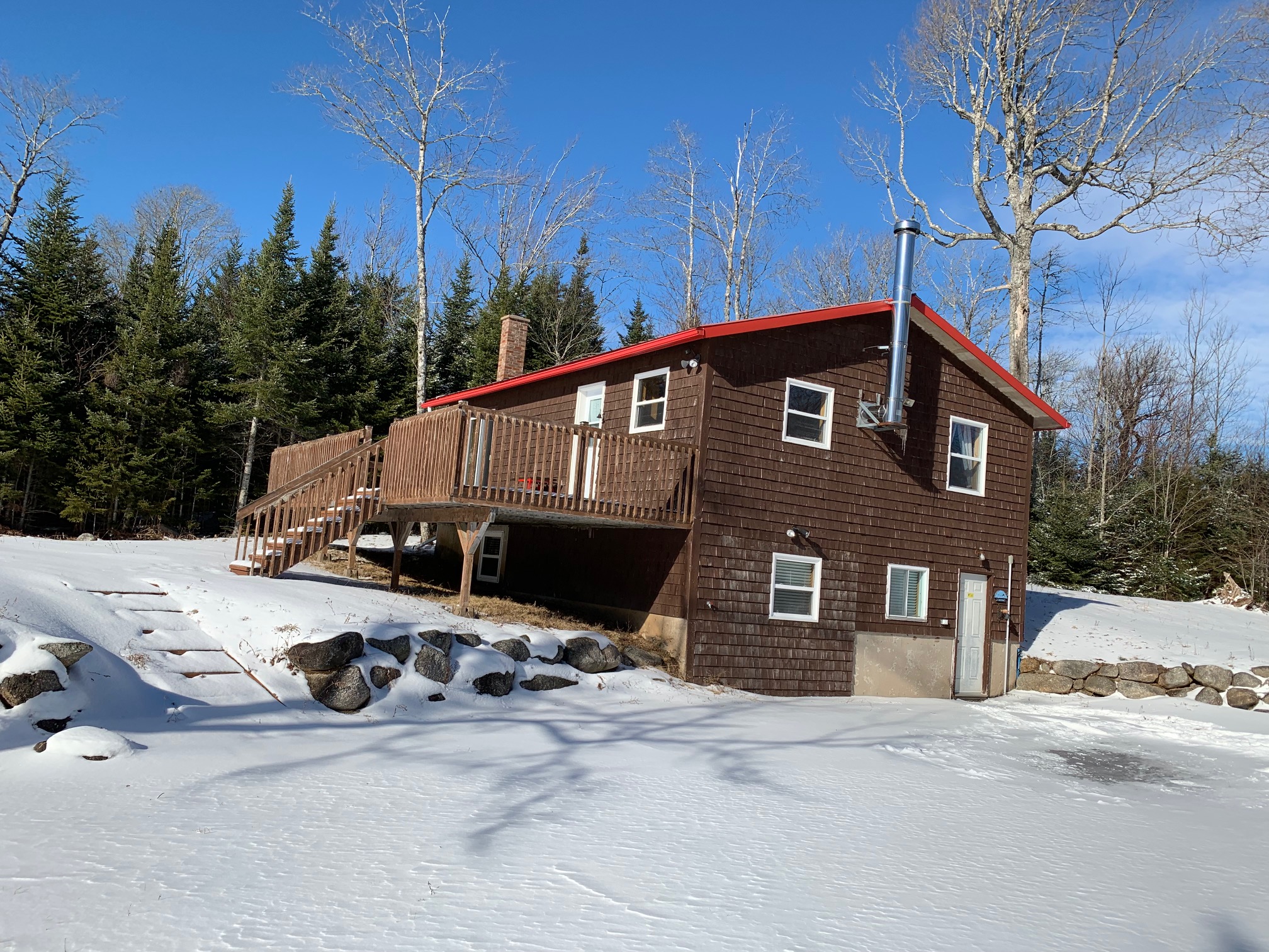Lakefront cottage on a Wallaback lake. Houses for Rent in New Ross