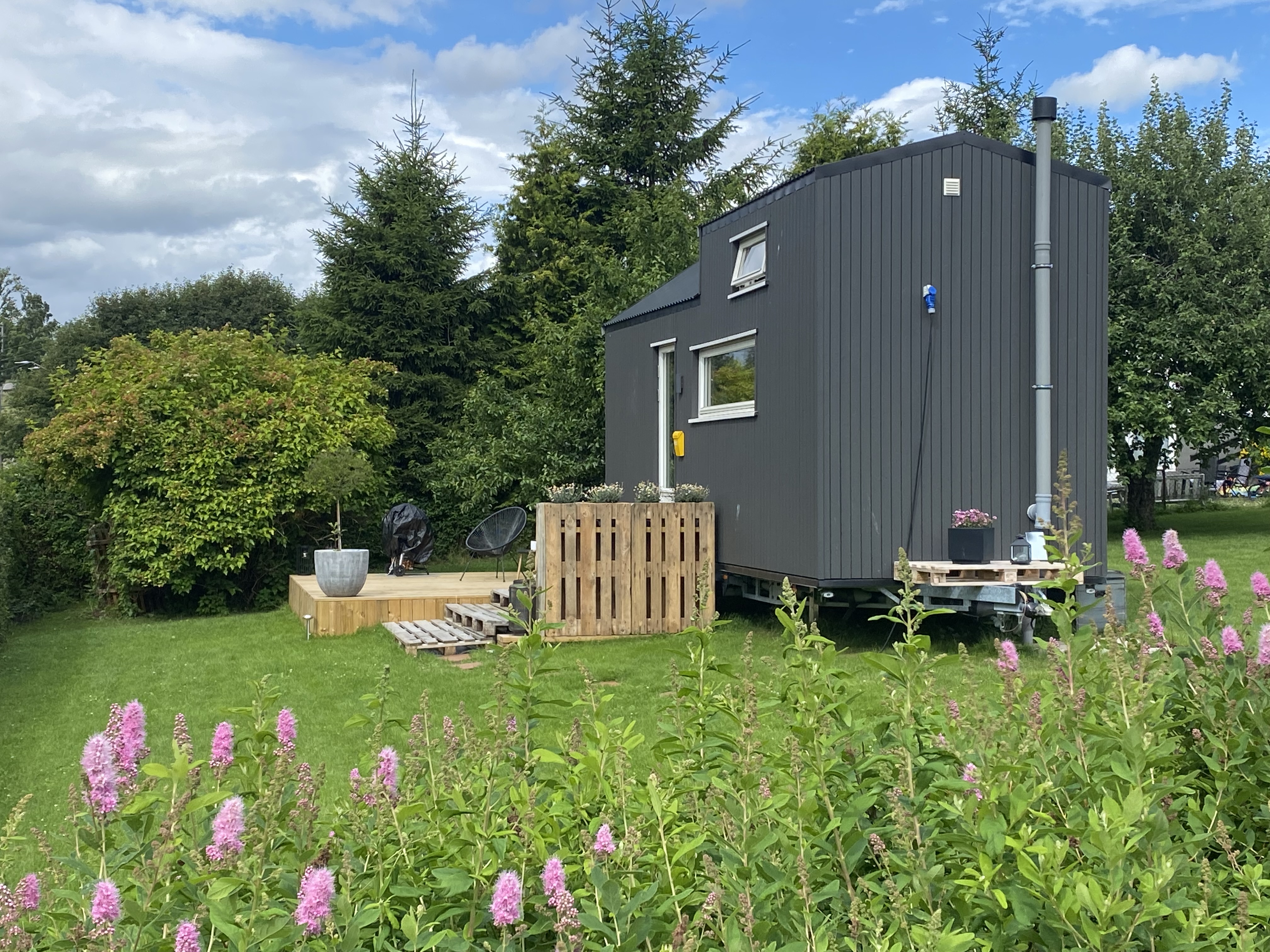 Tiny house
