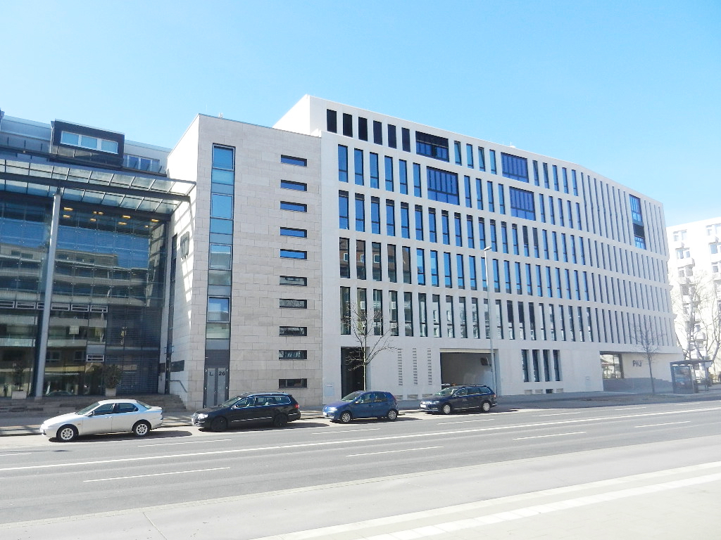 Luxury apartment in Braunschweig Zentrum underground car  park
