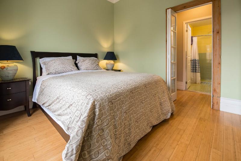 Plateausuites #1, 1 bdrm Best@Plateau