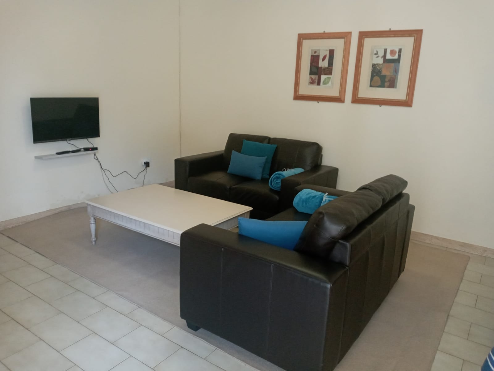 6 - Bedfordview Apartment with Wifi & Free Parking