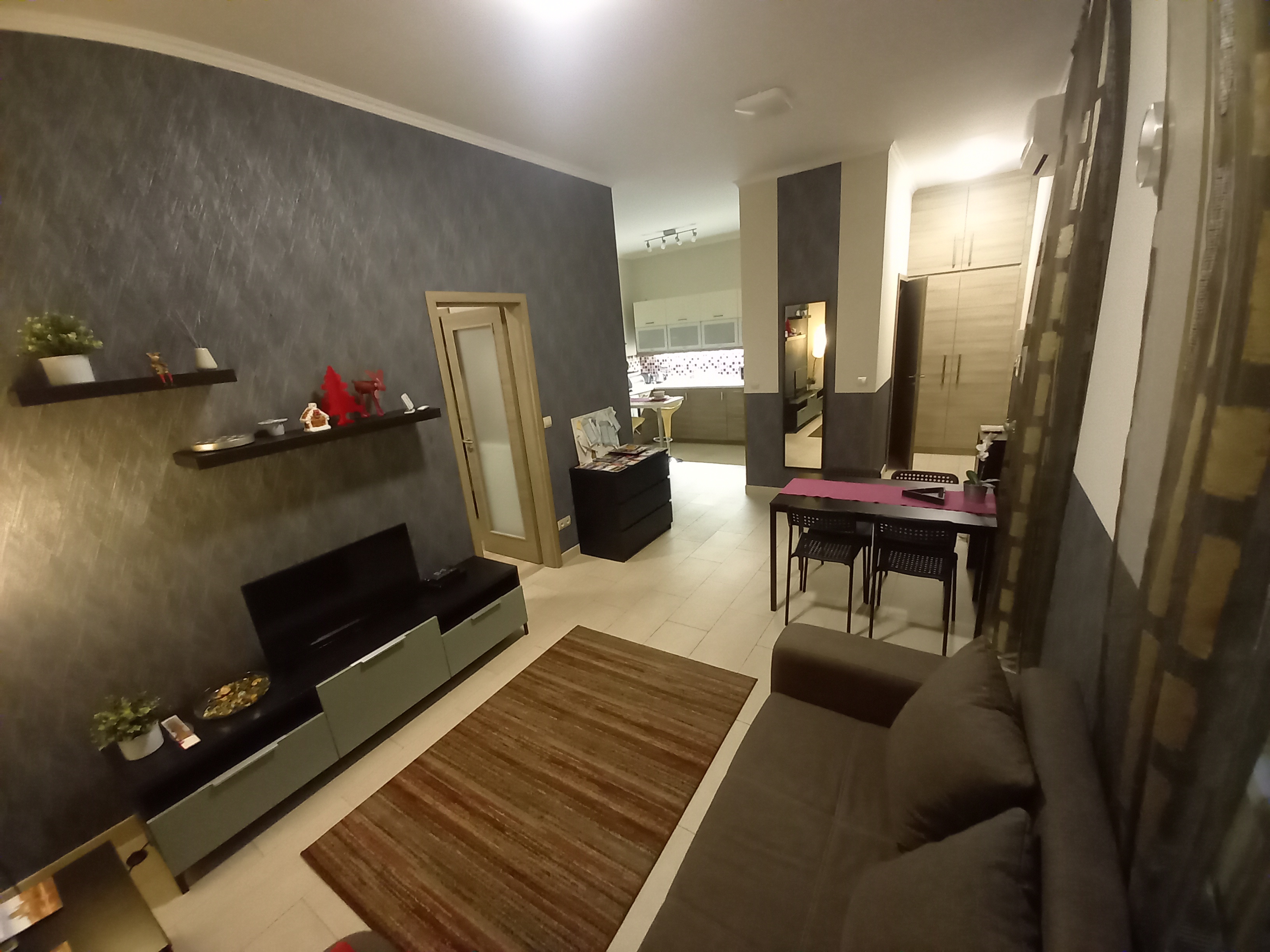 NEW! Central location flat