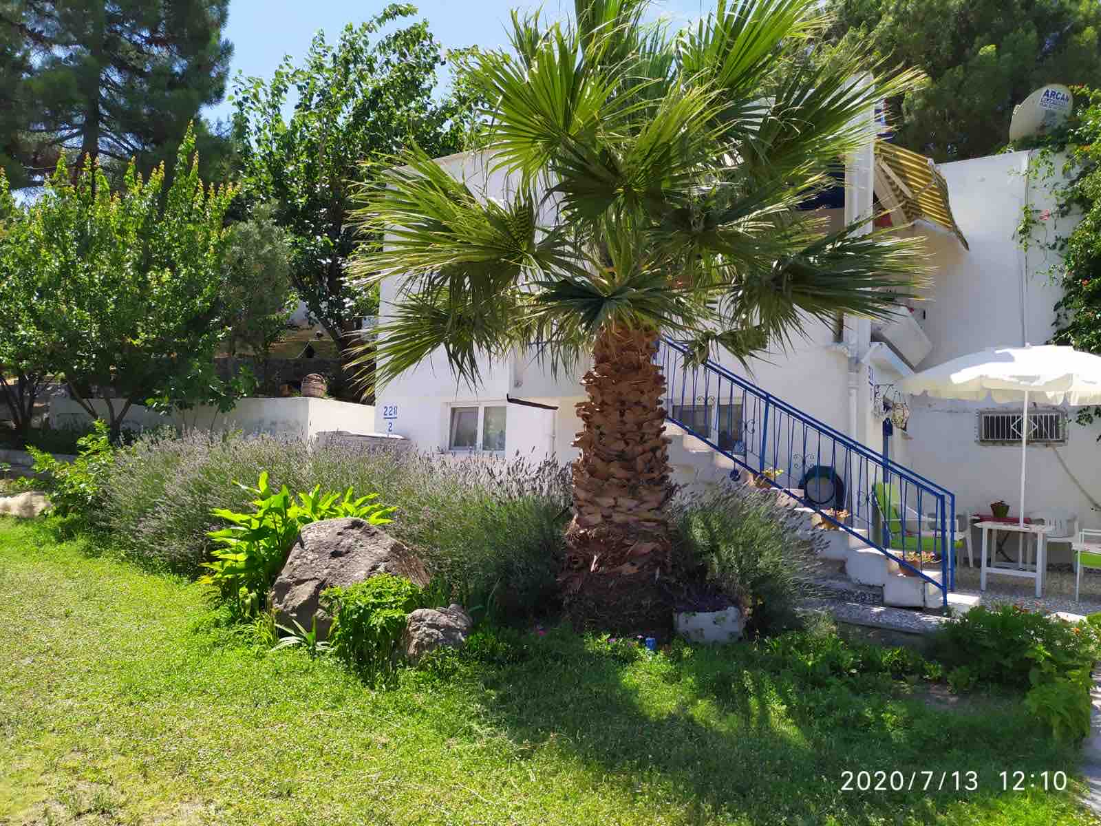 Artur Summer Flat for Two, 4 min walk to the beach Gömeç şehrinde