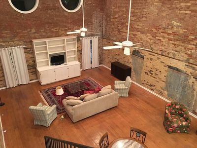 Old Rex Loft B in Downtown Brenham