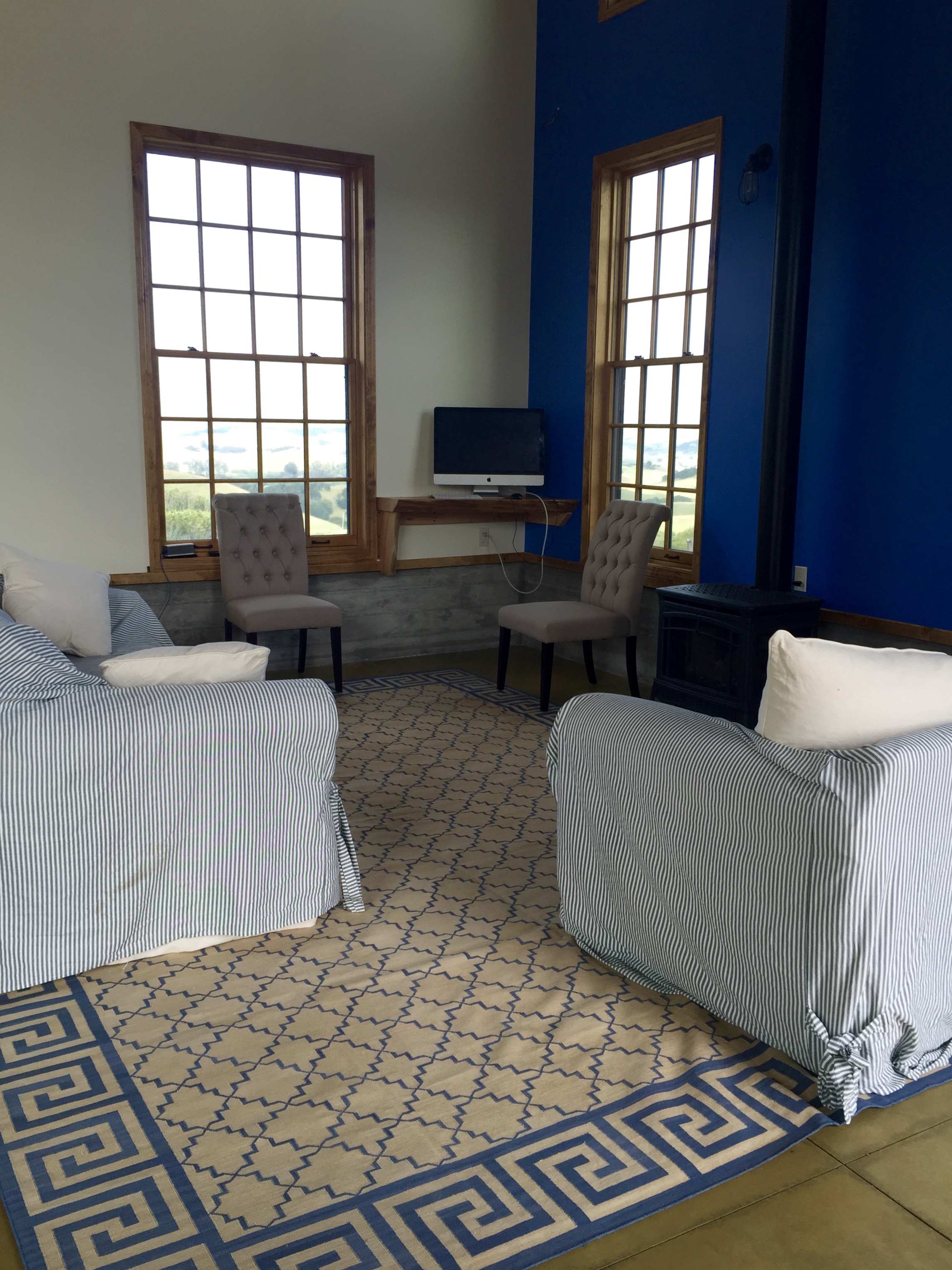 The Gatehouse Houses for Rent in Petaluma, California, United States