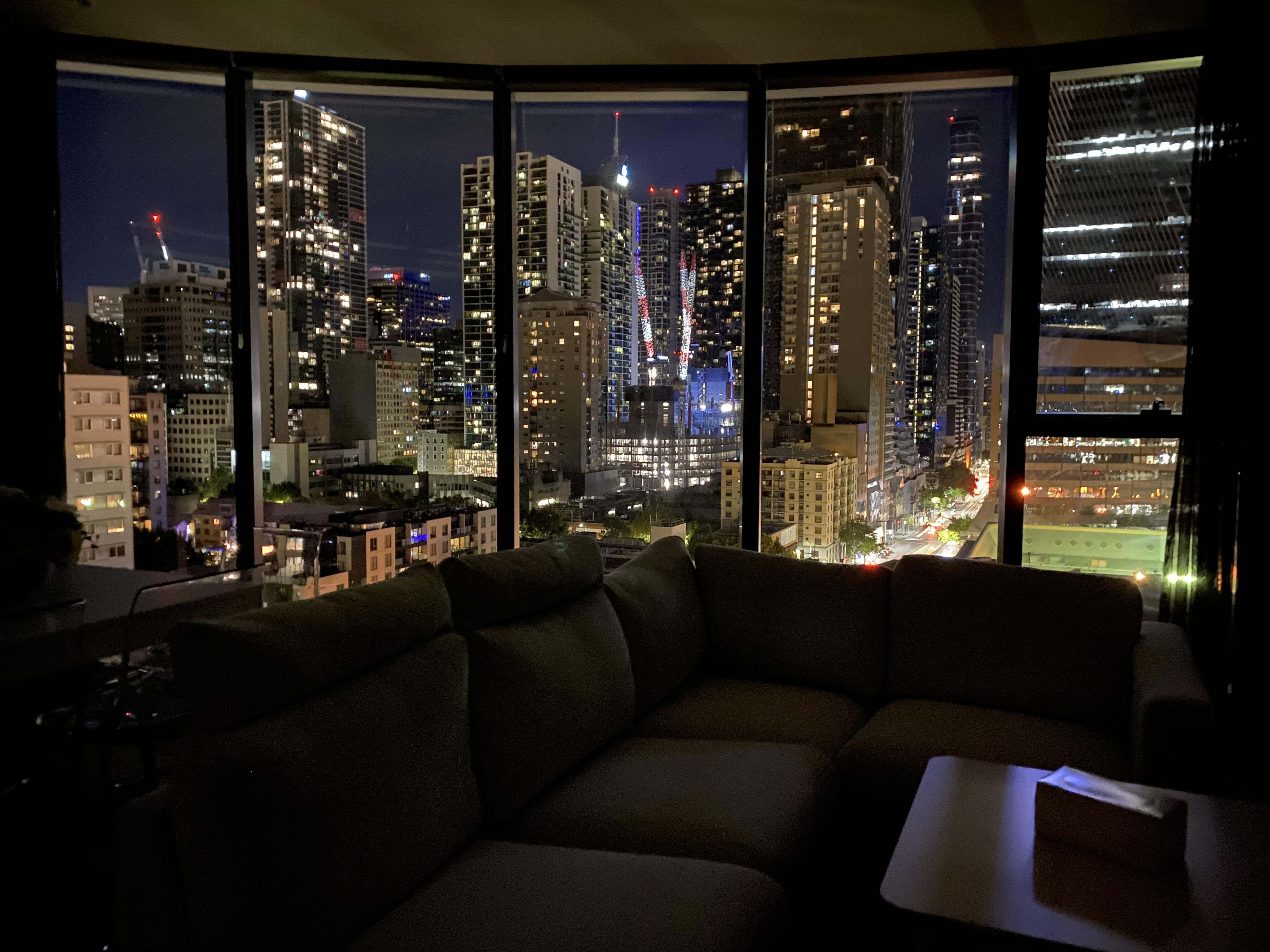 Luxury Apartment with a View on Spencer Street Apartments for Rent in West Melbourne, Victoria