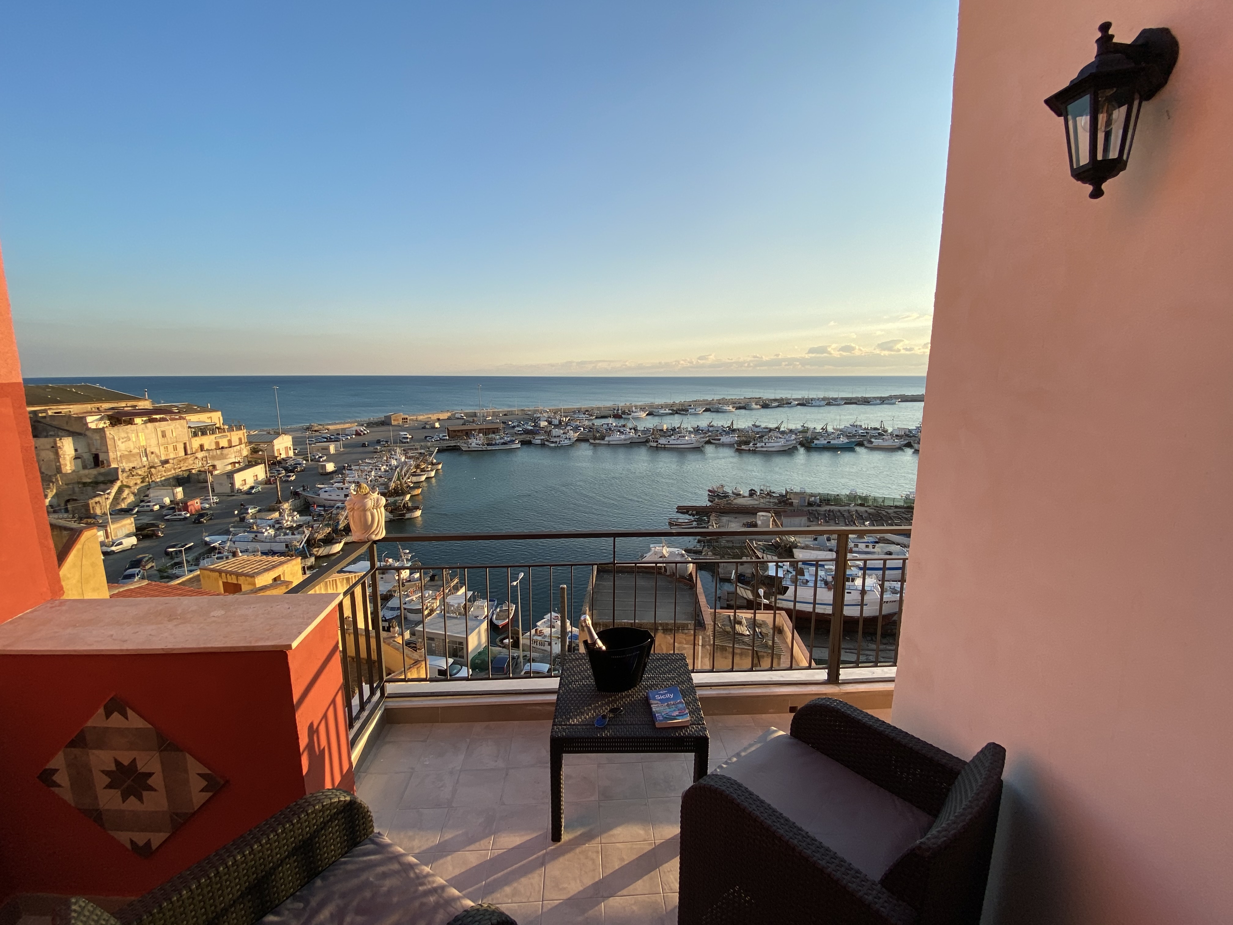 Solarium by Ulisse, Charming house.