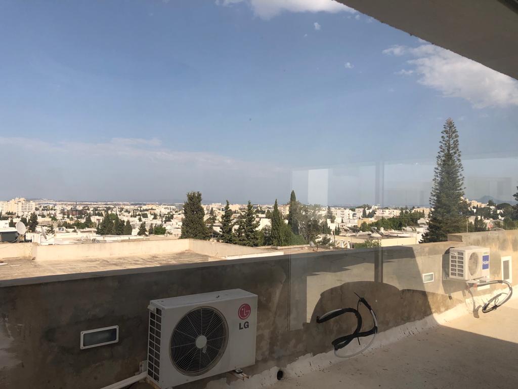 S+1 (T2) 70 m2 with panoramic views of Menzah 7