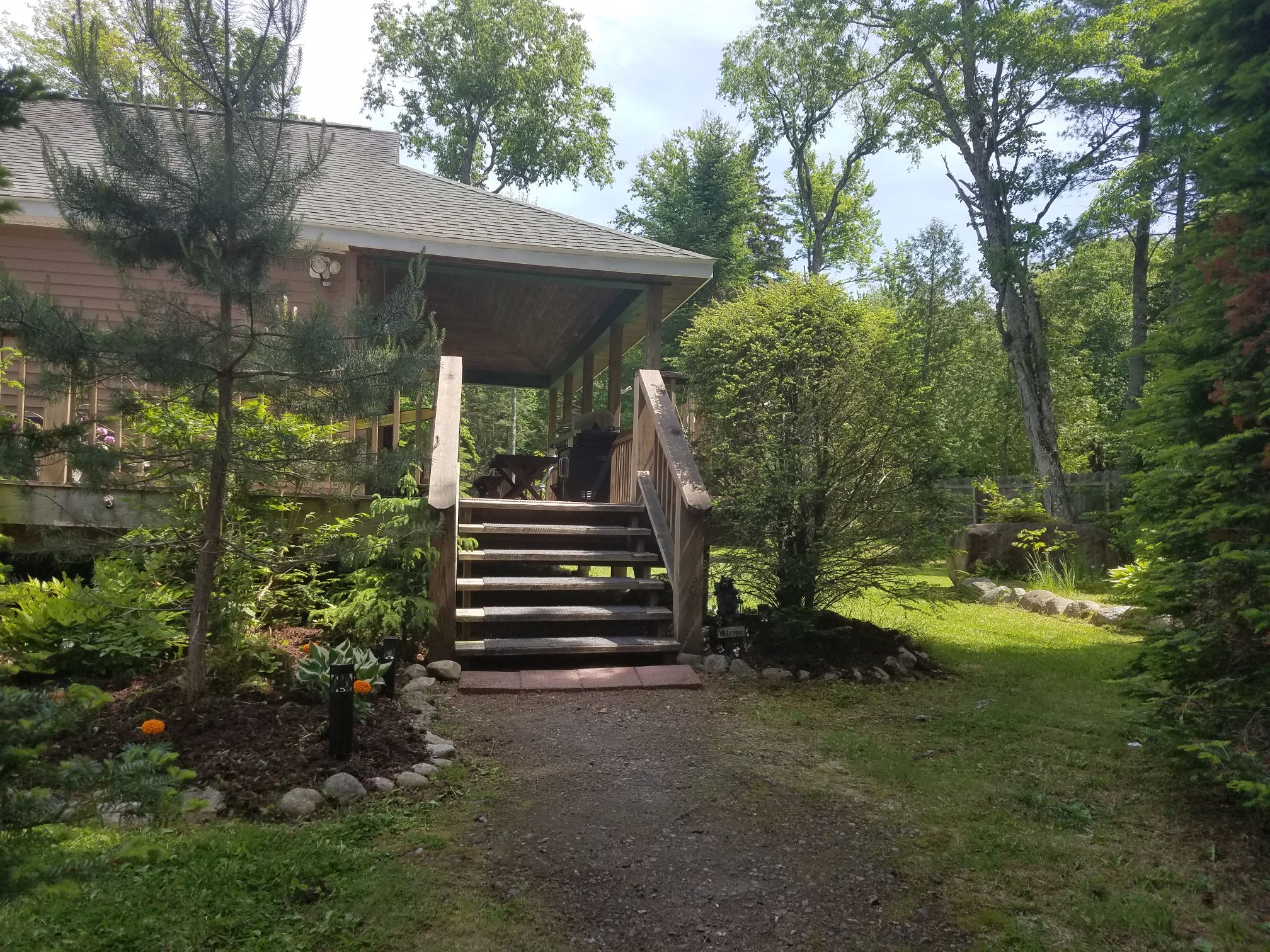 Bear Cub Lodge- An Adirondack Mountain Retreat