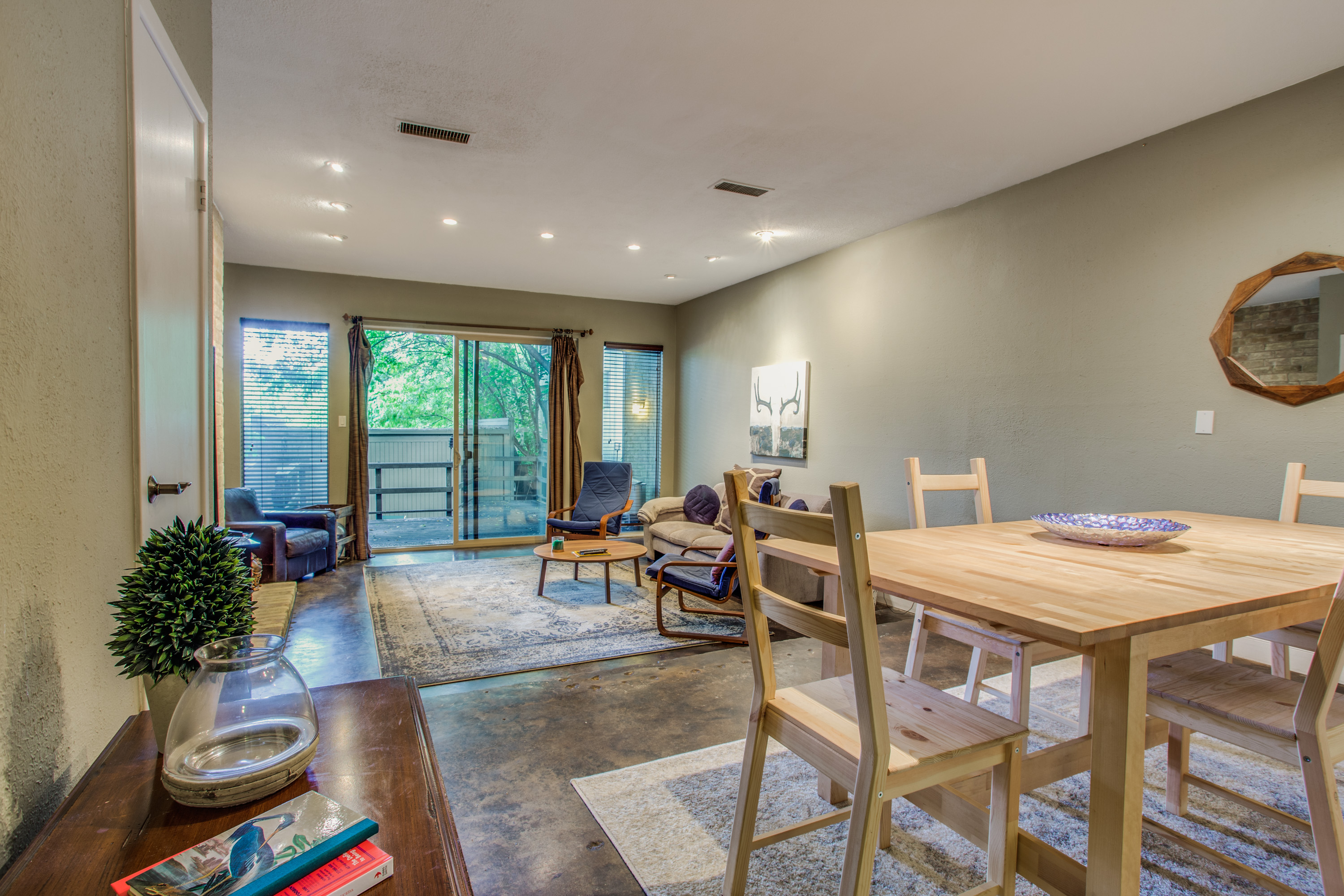Uptown Prime Location Perfect for World Cup in District 14, Dallas