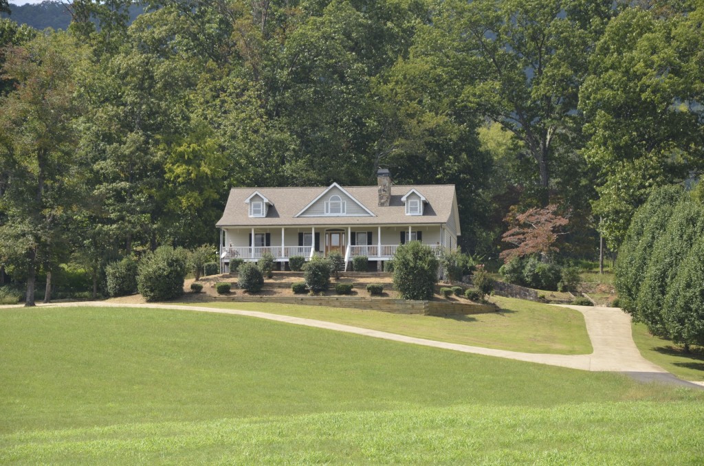 Mountain Cove Farms- COVE HOUSE - Houses For Rent In Chickamauga ...