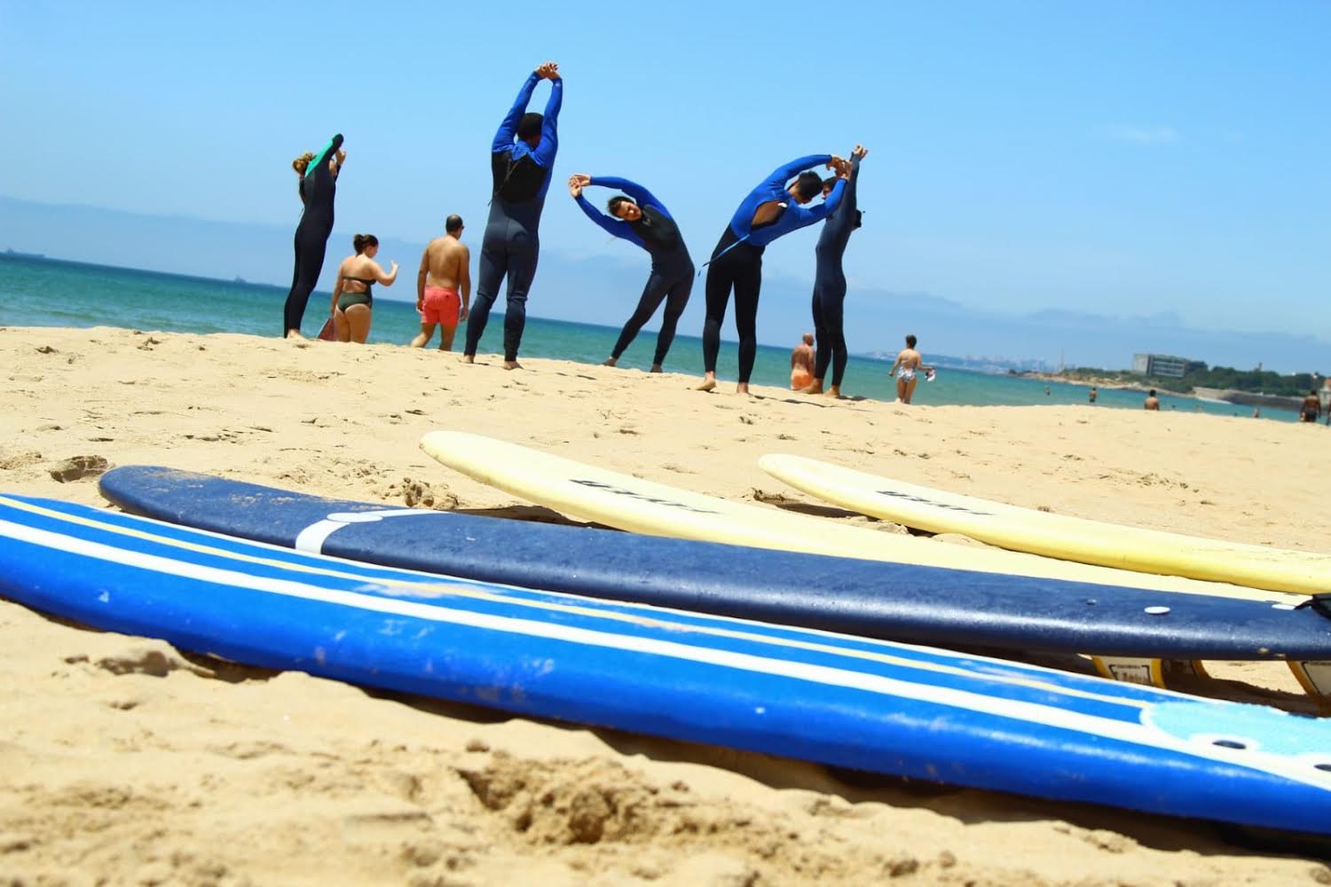 Surf Experience with a local Surfer Airbnb