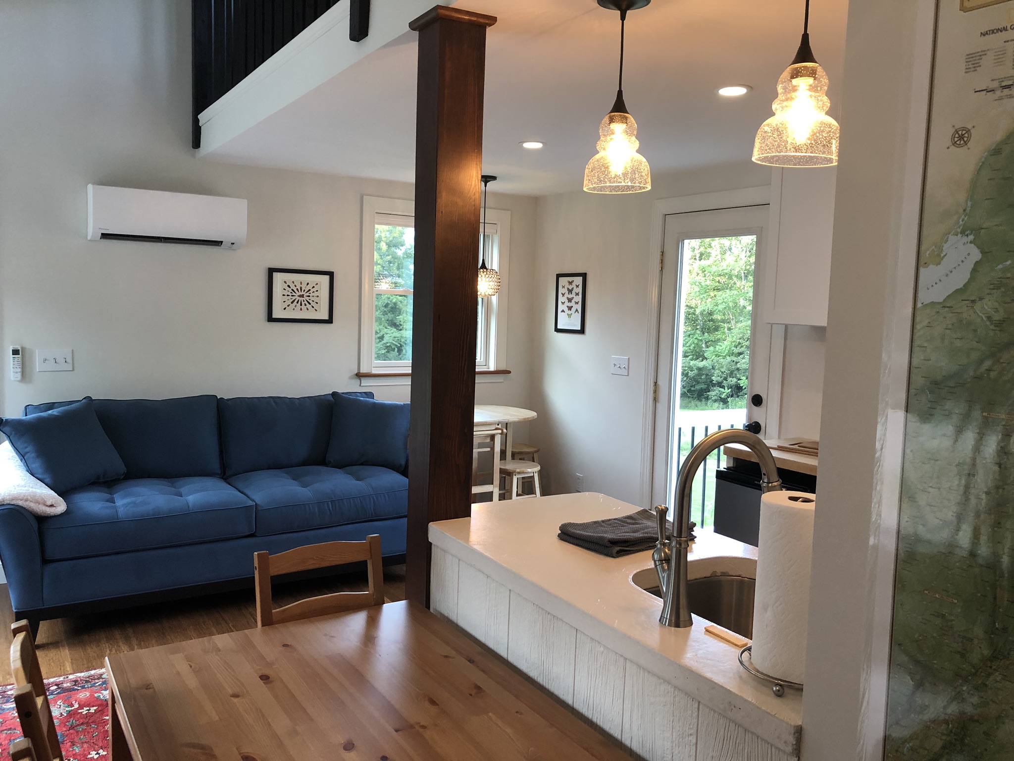 Grace’s Place Petite Retreat A Perfect location! Tiny houses for Rent