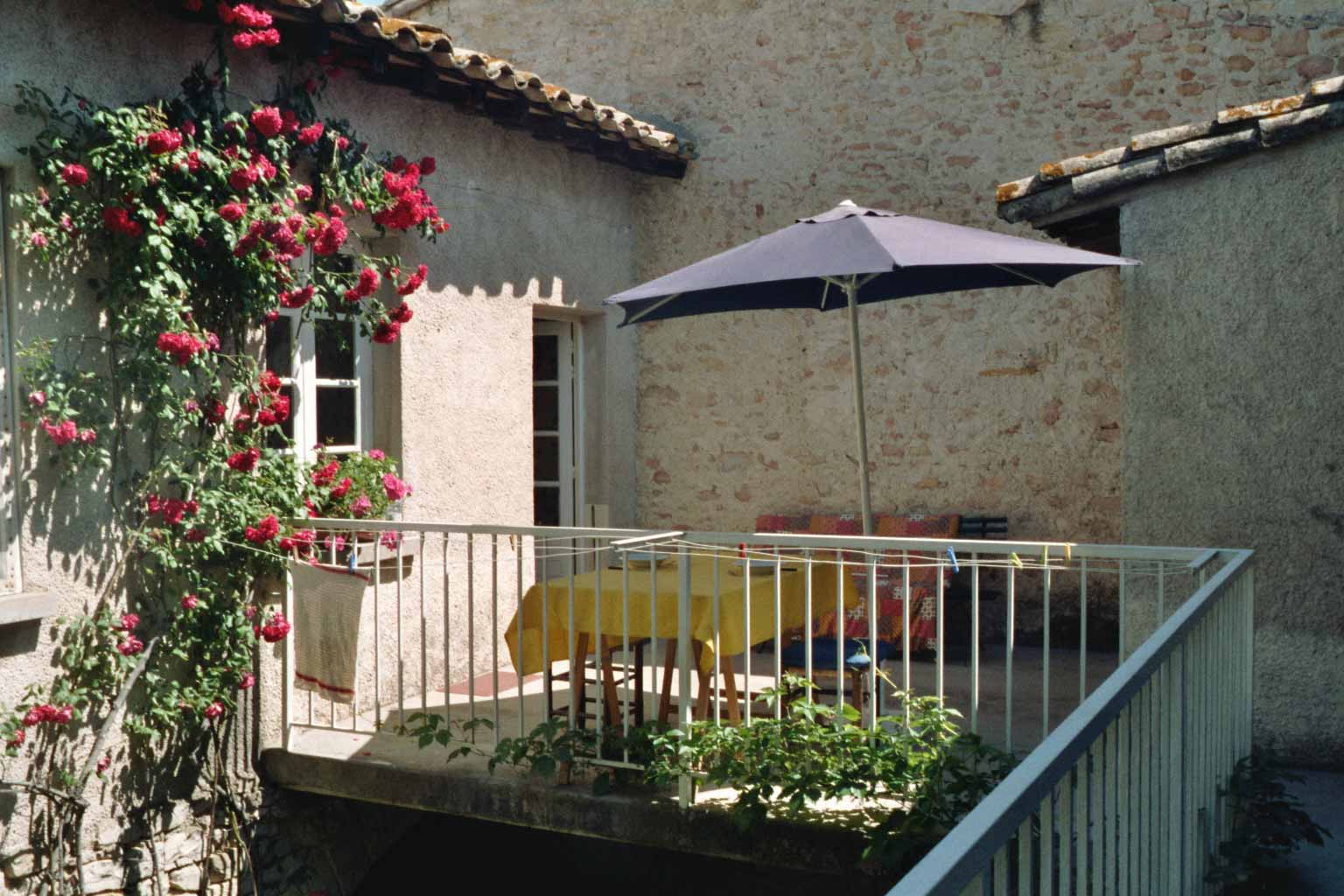 No luxury, in typical southern French townhouse