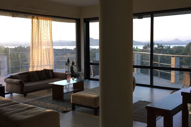Yahavi Villa 4 bedroom with private pool near Sula