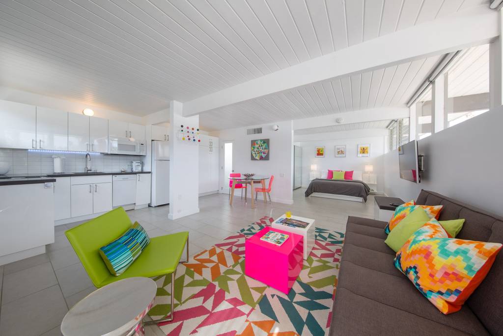 LUXE Condo Suite Famous Ocotillo Lodge in PS Condominiums for Rent in Palm Springs