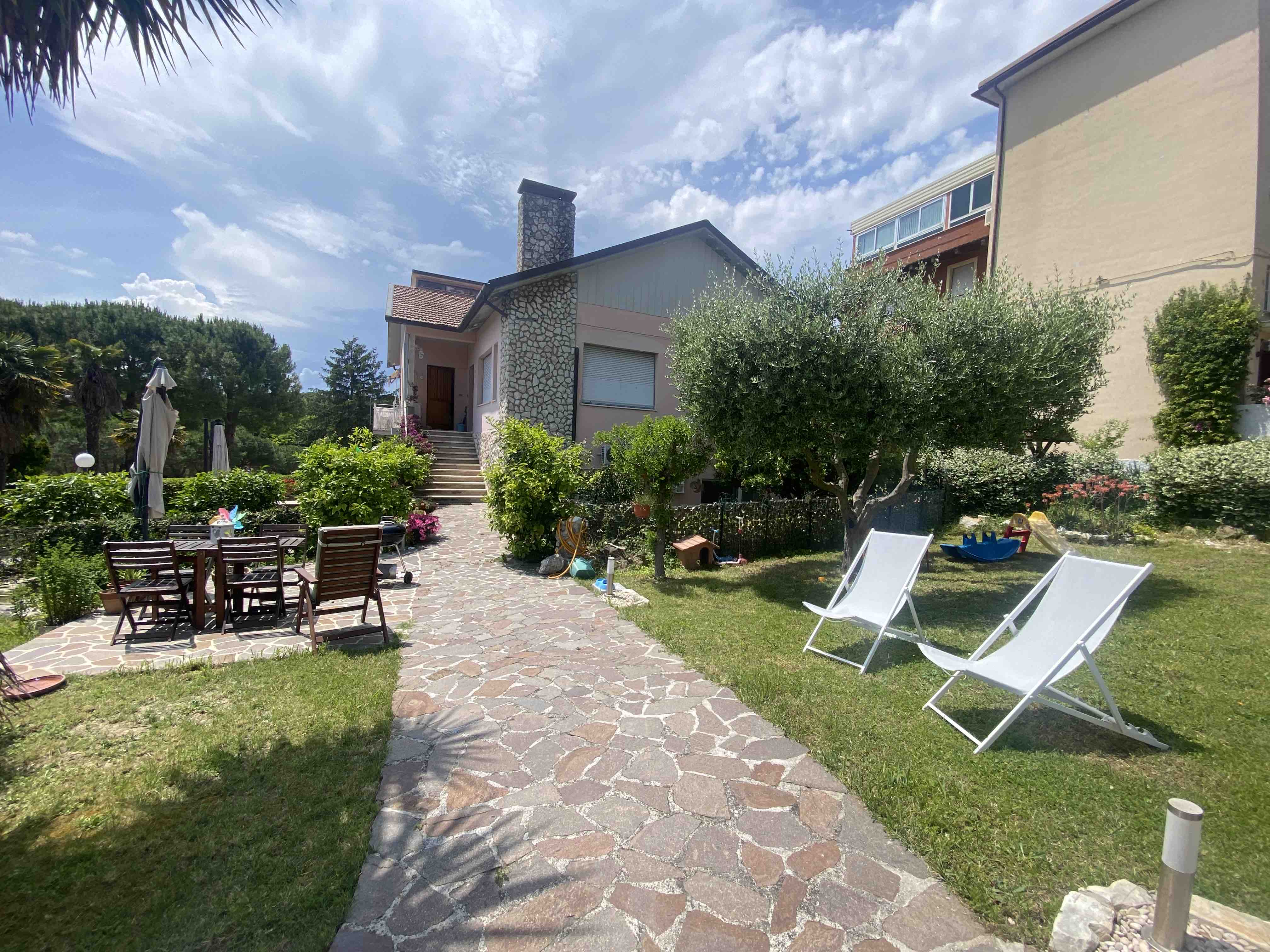 Casa Matilde&Aurora with garden and parking space