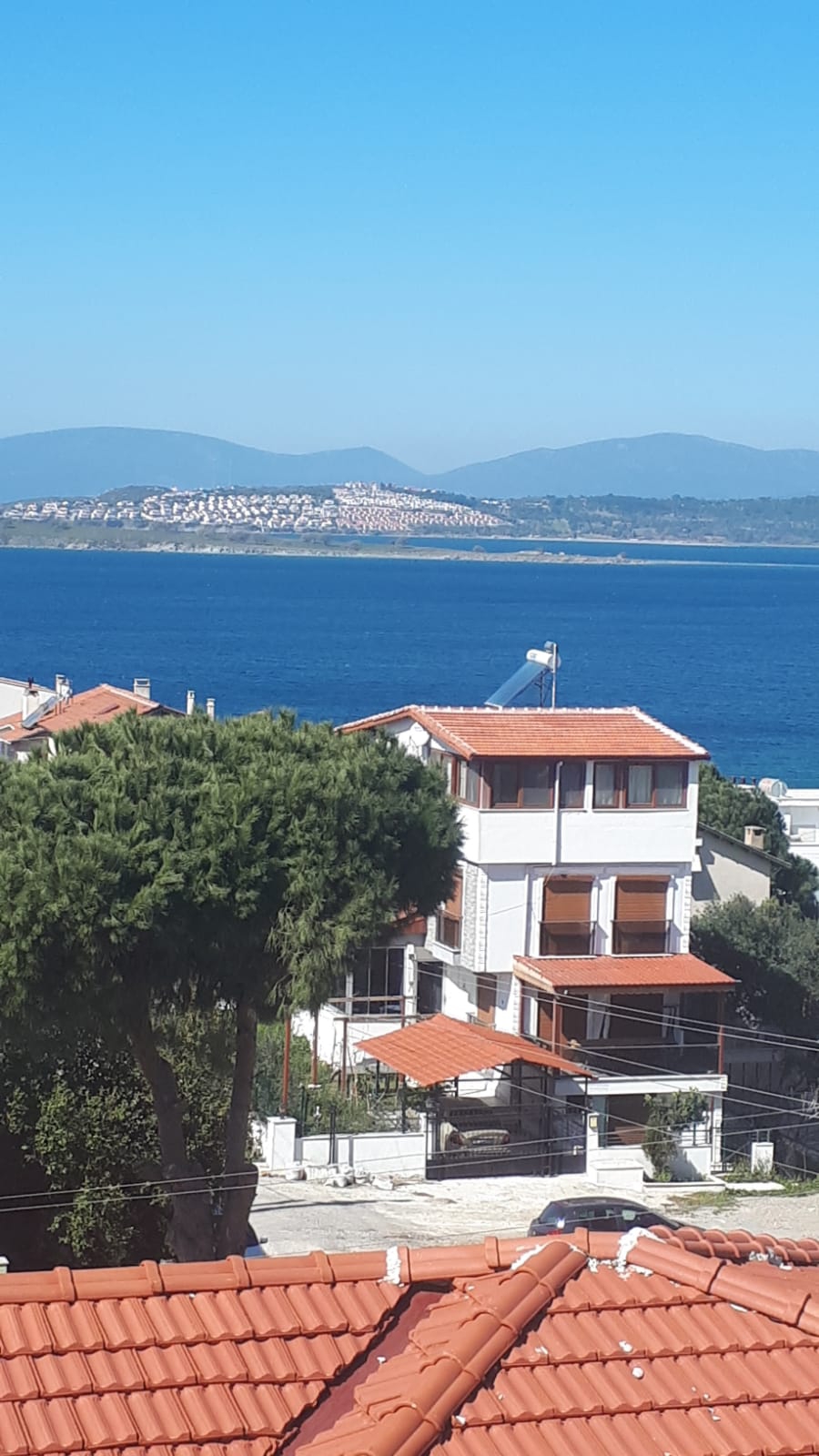Denize 250 metre bahceli daire Seferihisar şehrinde Kiralık Evler