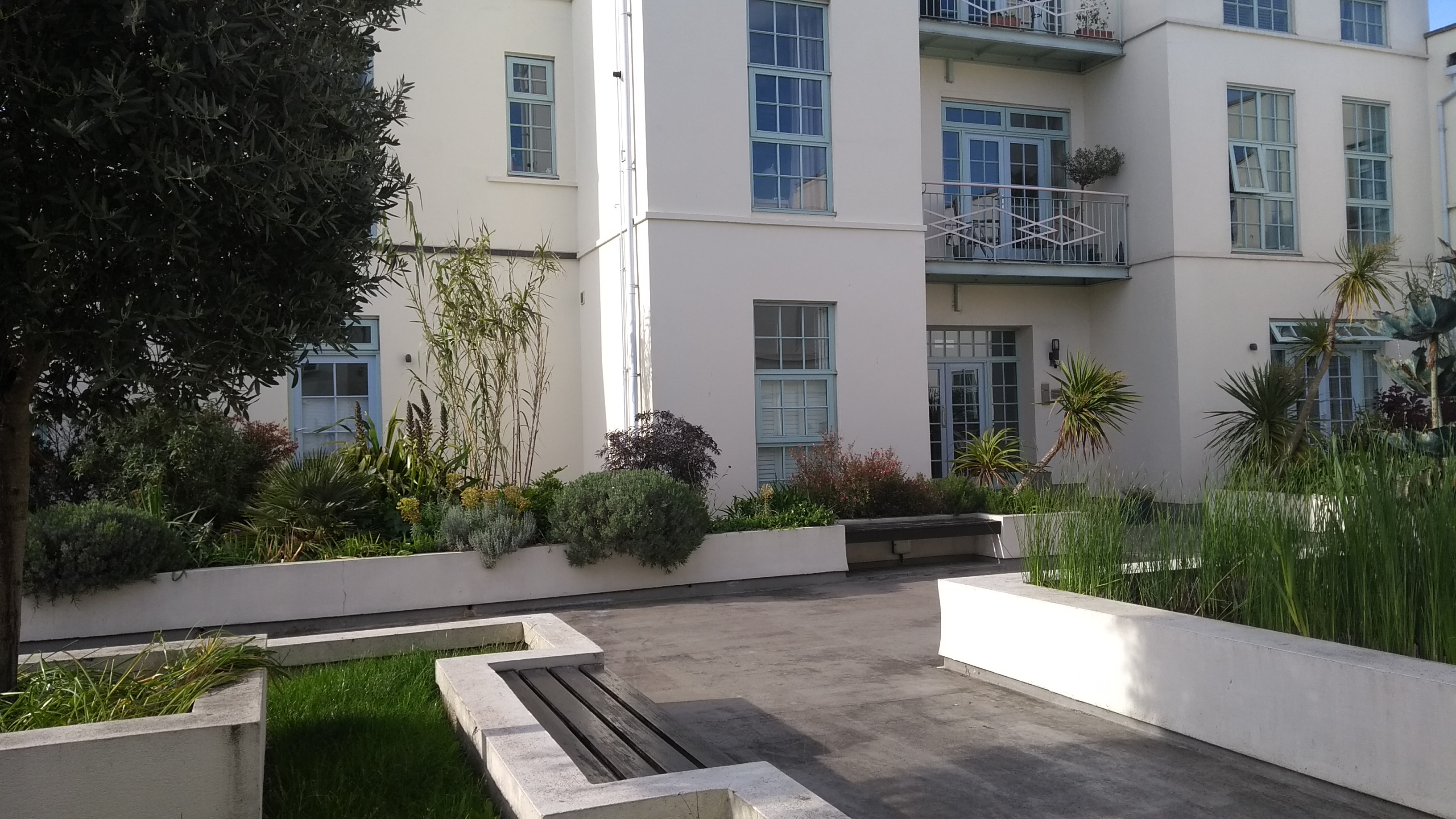 Beautiful, Luxurious Art Deco +private bathroom in Hackney, London