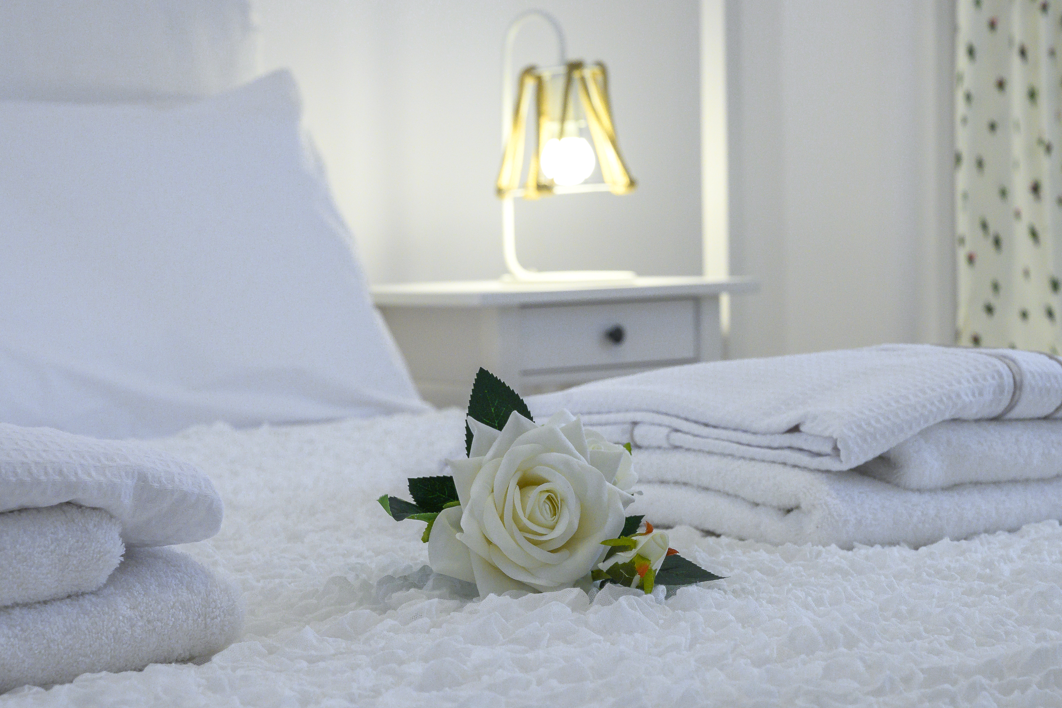 Melimilon studios- 30 meters from the beach.