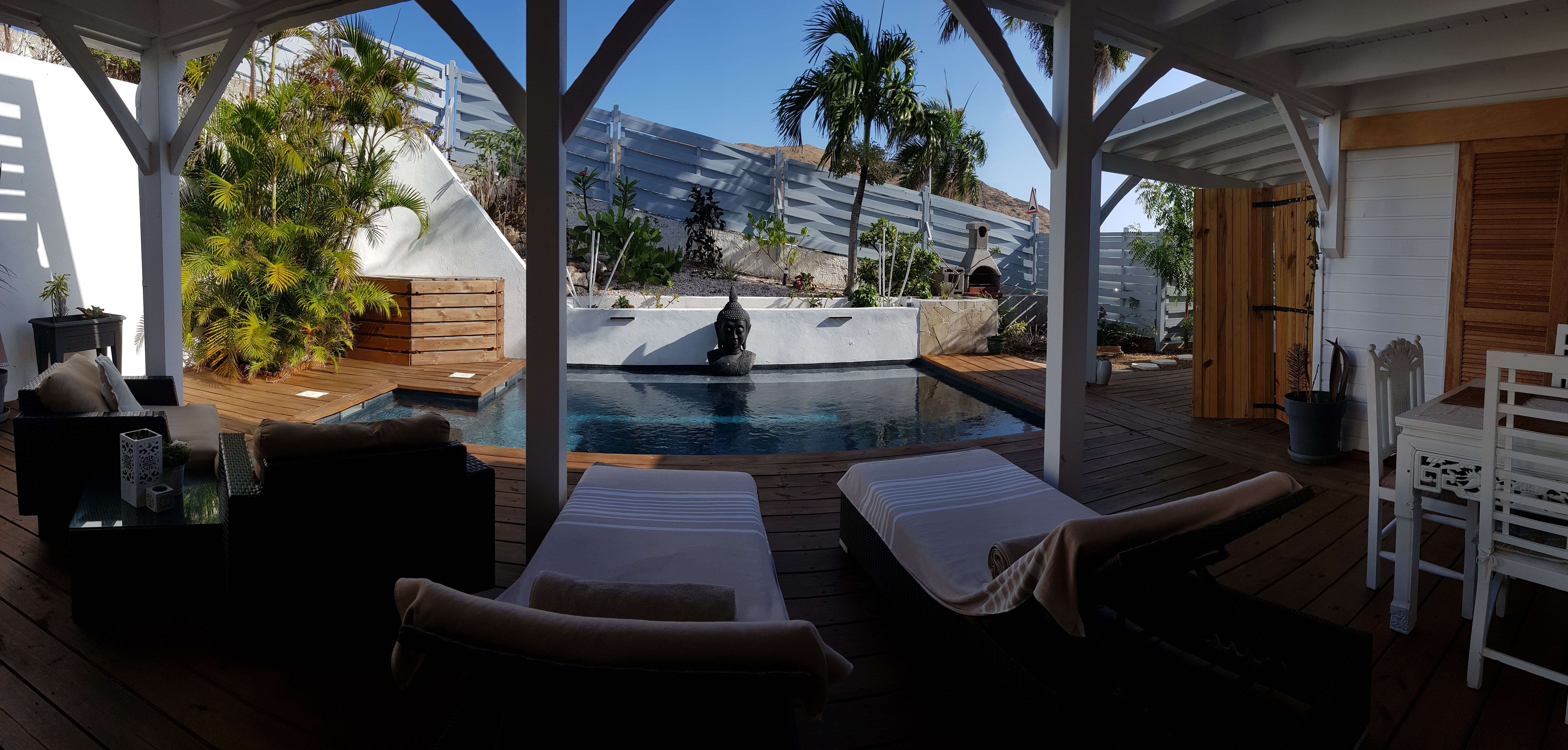 Cozy apartment, private pool & terrace