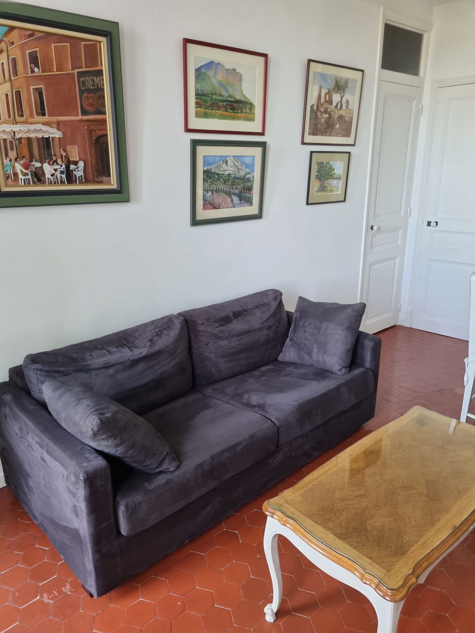 2-person apartment in hamlet