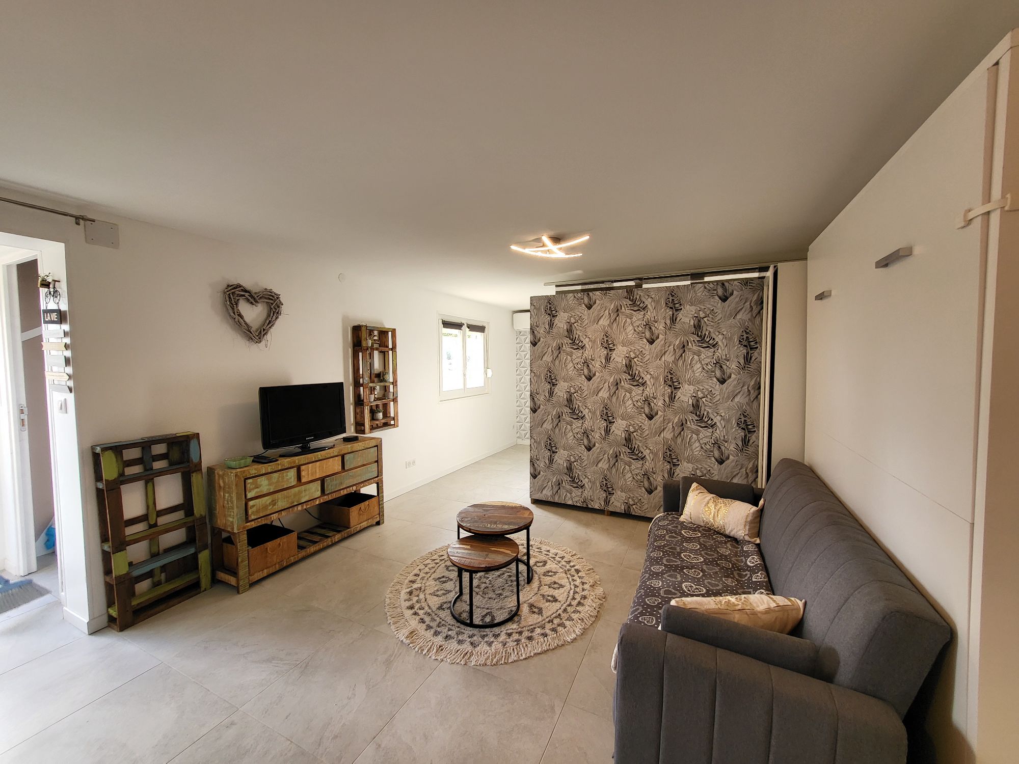 Bottom of villa for 4 with private garden