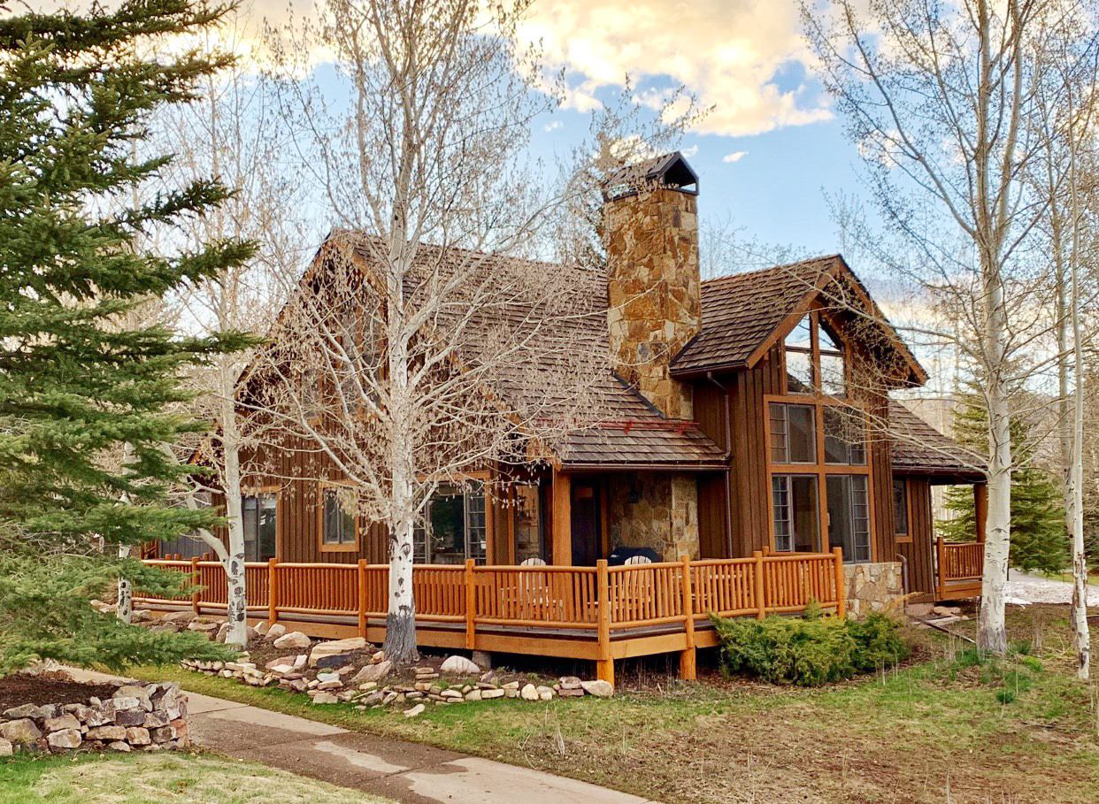 Luxurious Cordillera Estate 5 BR, Private Hot Tub