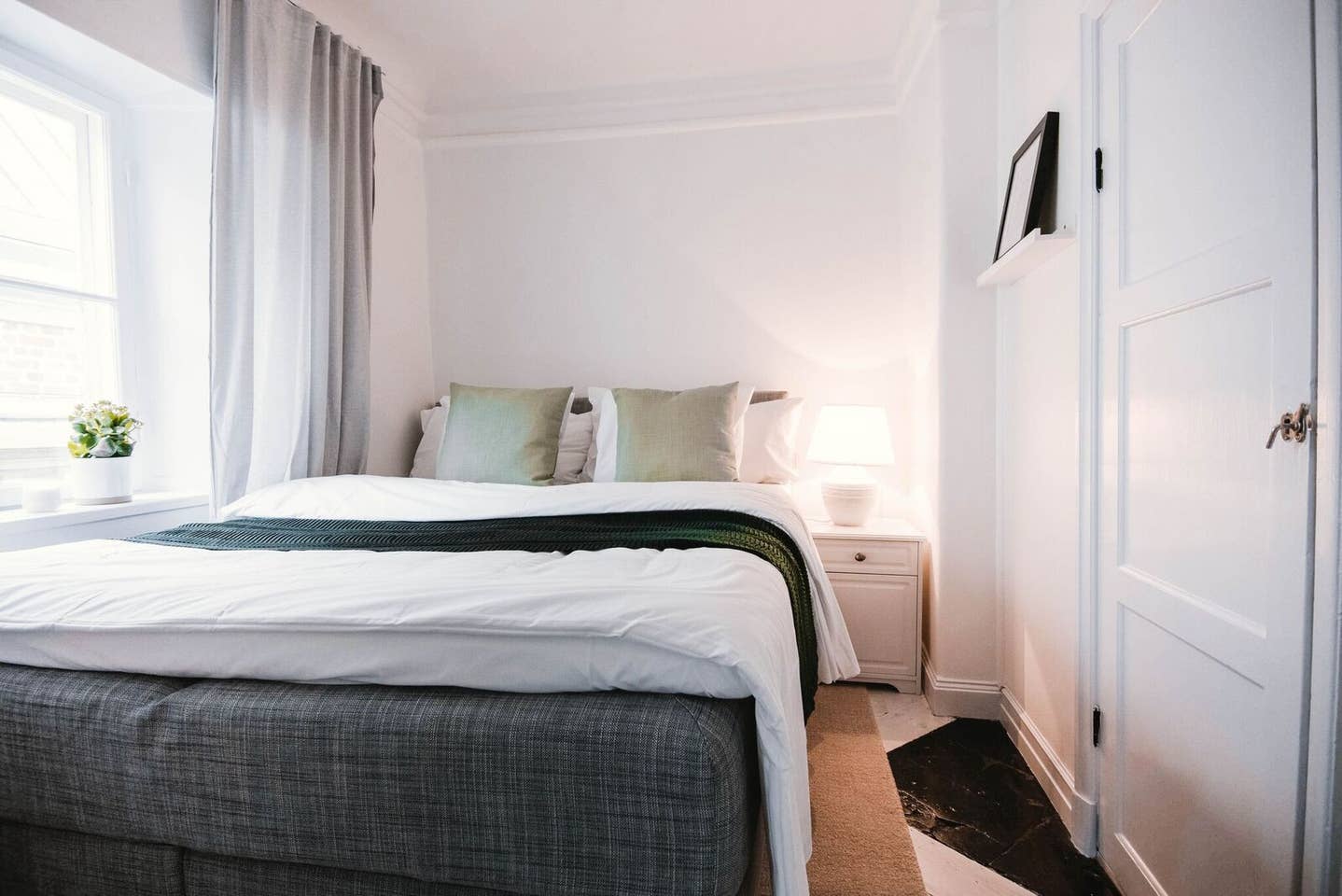 Lovely apartment in central Old Town Apartments for Rent in Stockholm