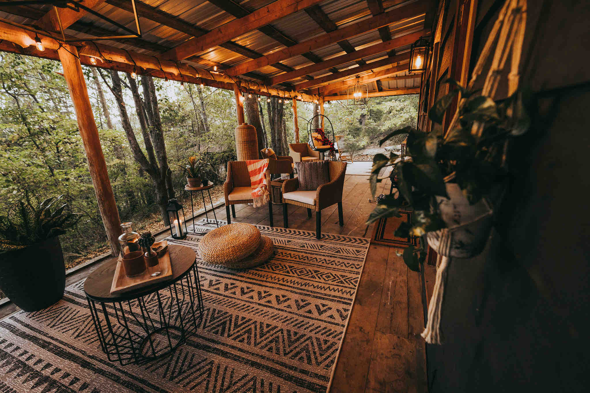 Ivory Gabel Cabin Cabins for Rent in Crane, Missouri, United States