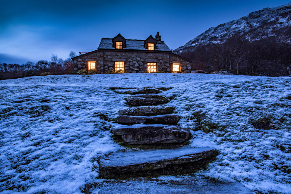 The Point Cottage, Loch Striven Houses for Rent in Dunoon, Argyll