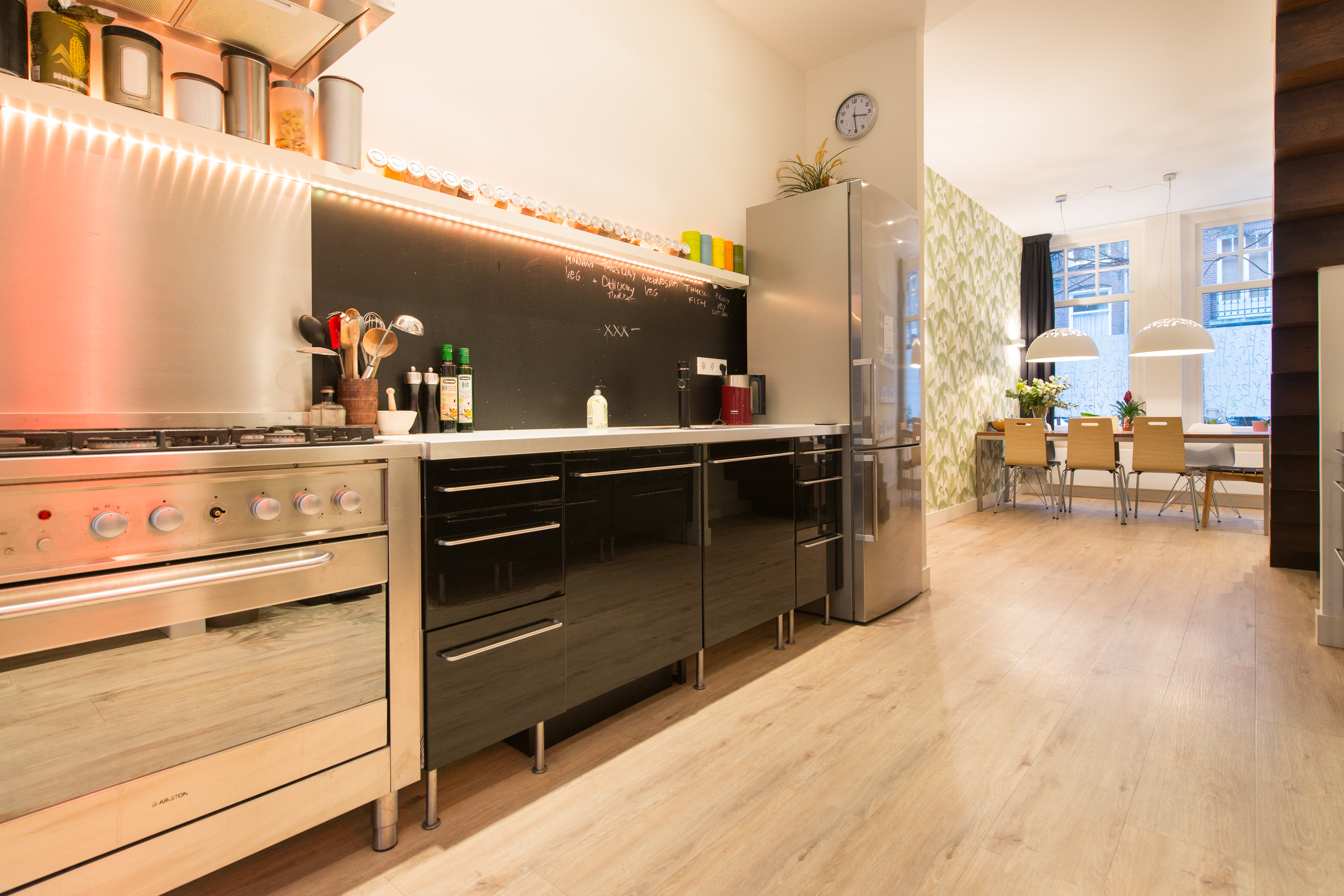 Spacious apartment near museums & parks — Amsterdam stay