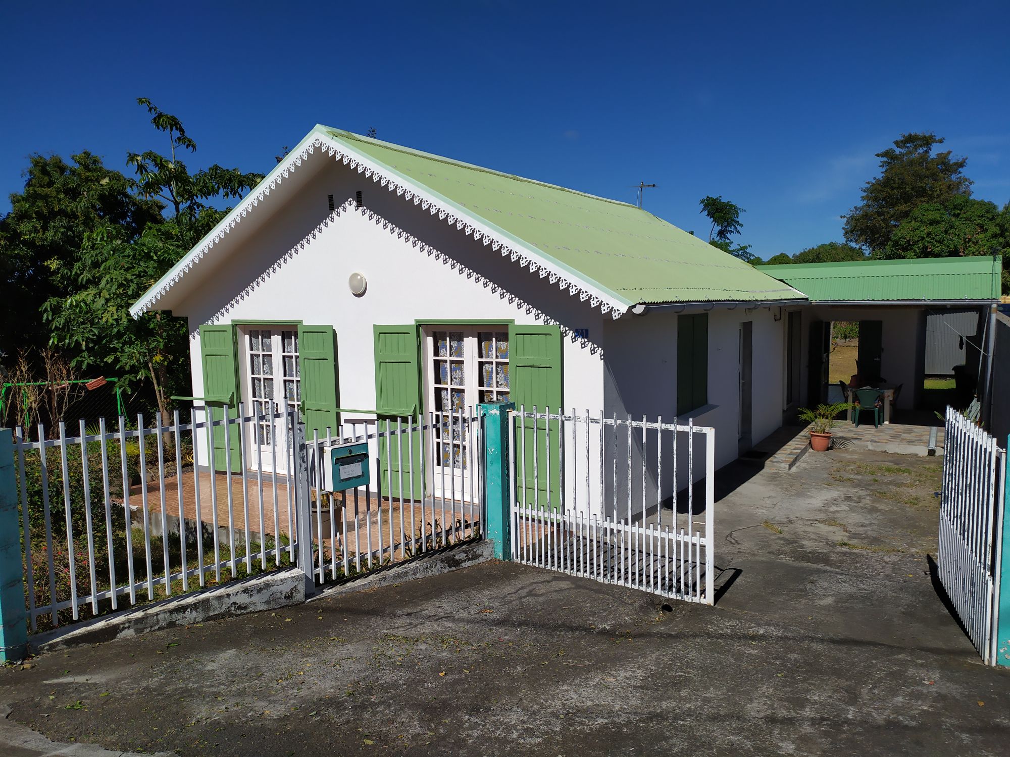 Charming Creole house