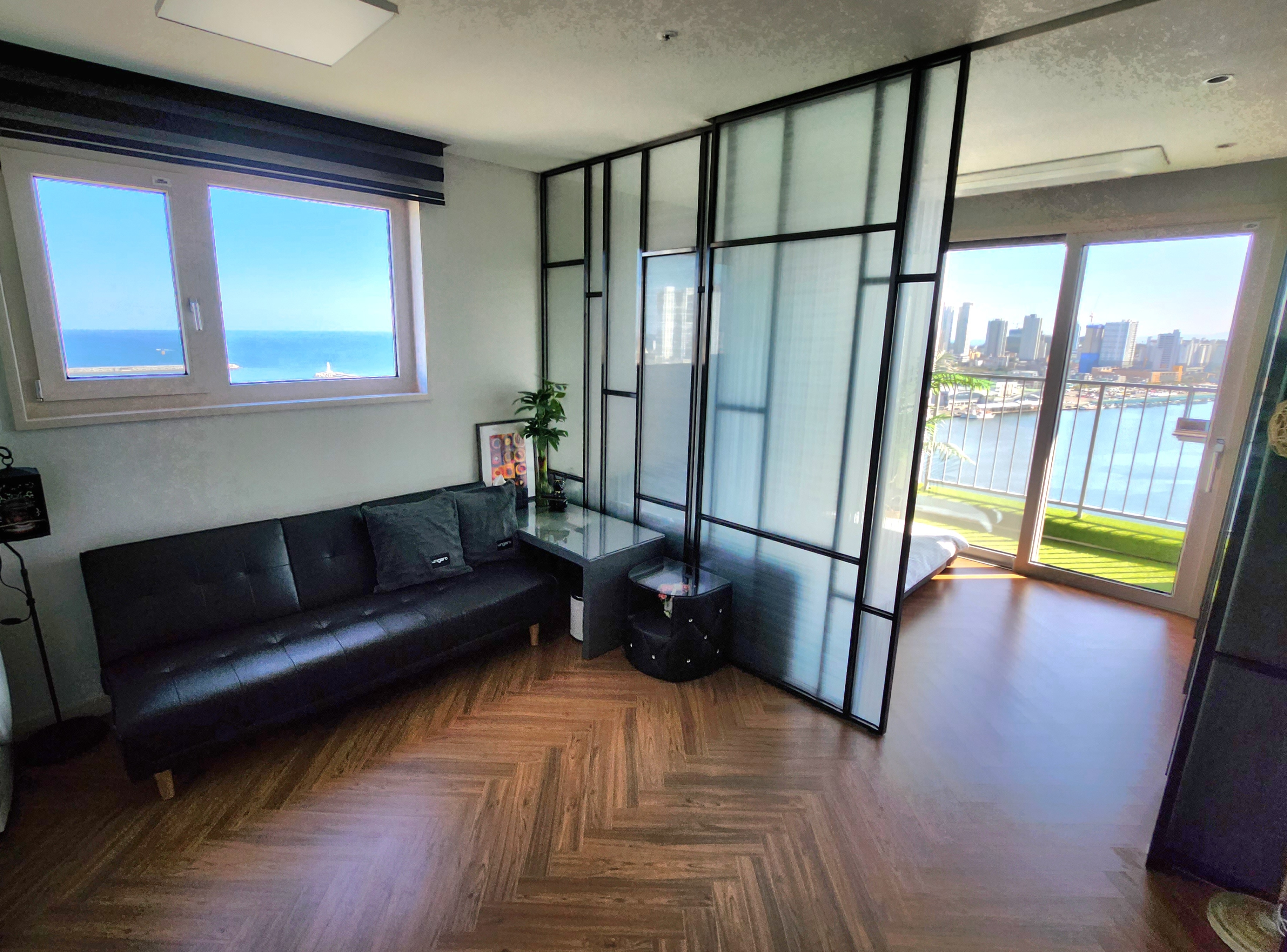 # Low bed # Hotel Junior Family Suite # Elementary High Floor 1.5 Room
# Disney Plus