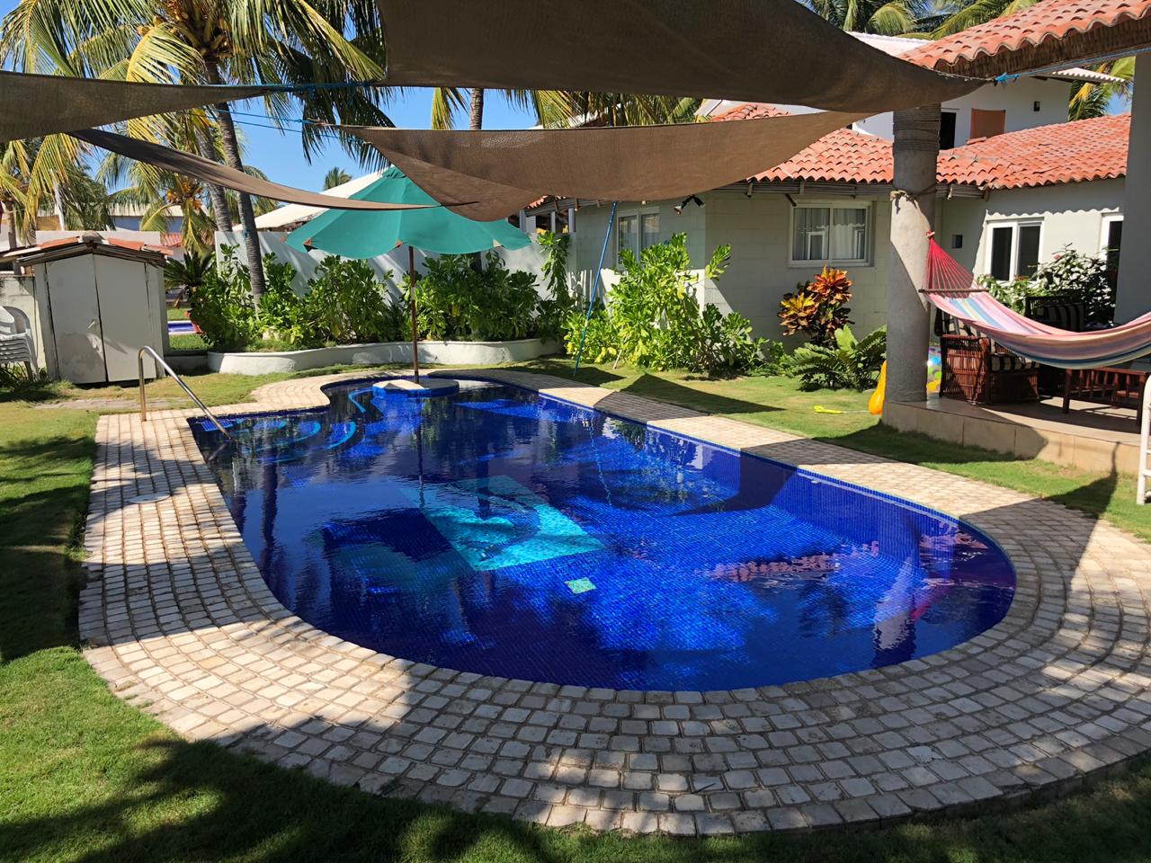 WATERFRONT BEACH HOUSE WITH PRIVATE POOL
