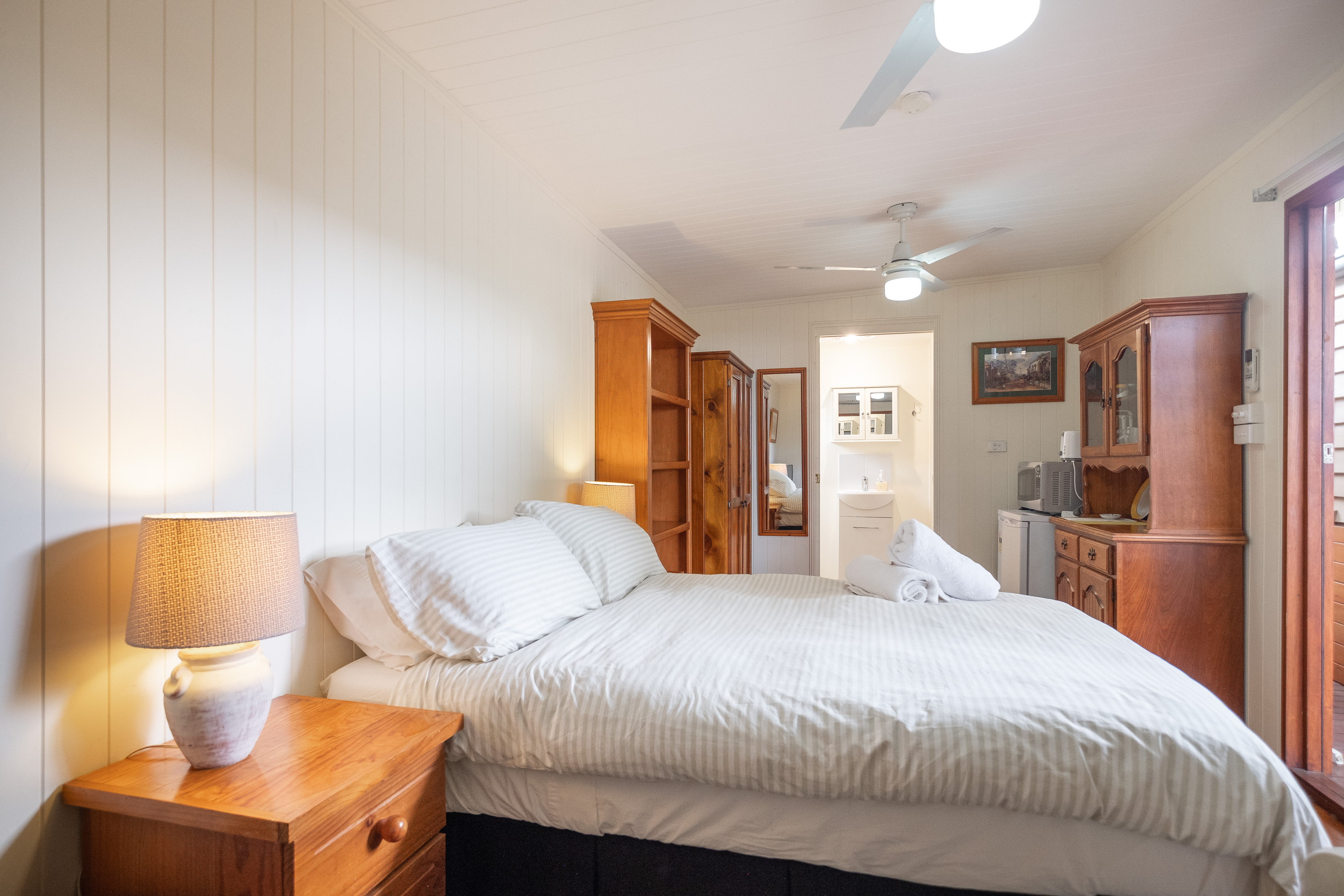 Studio apartment in the heart of Graceville in Chelmer - Graceville, Brisbane