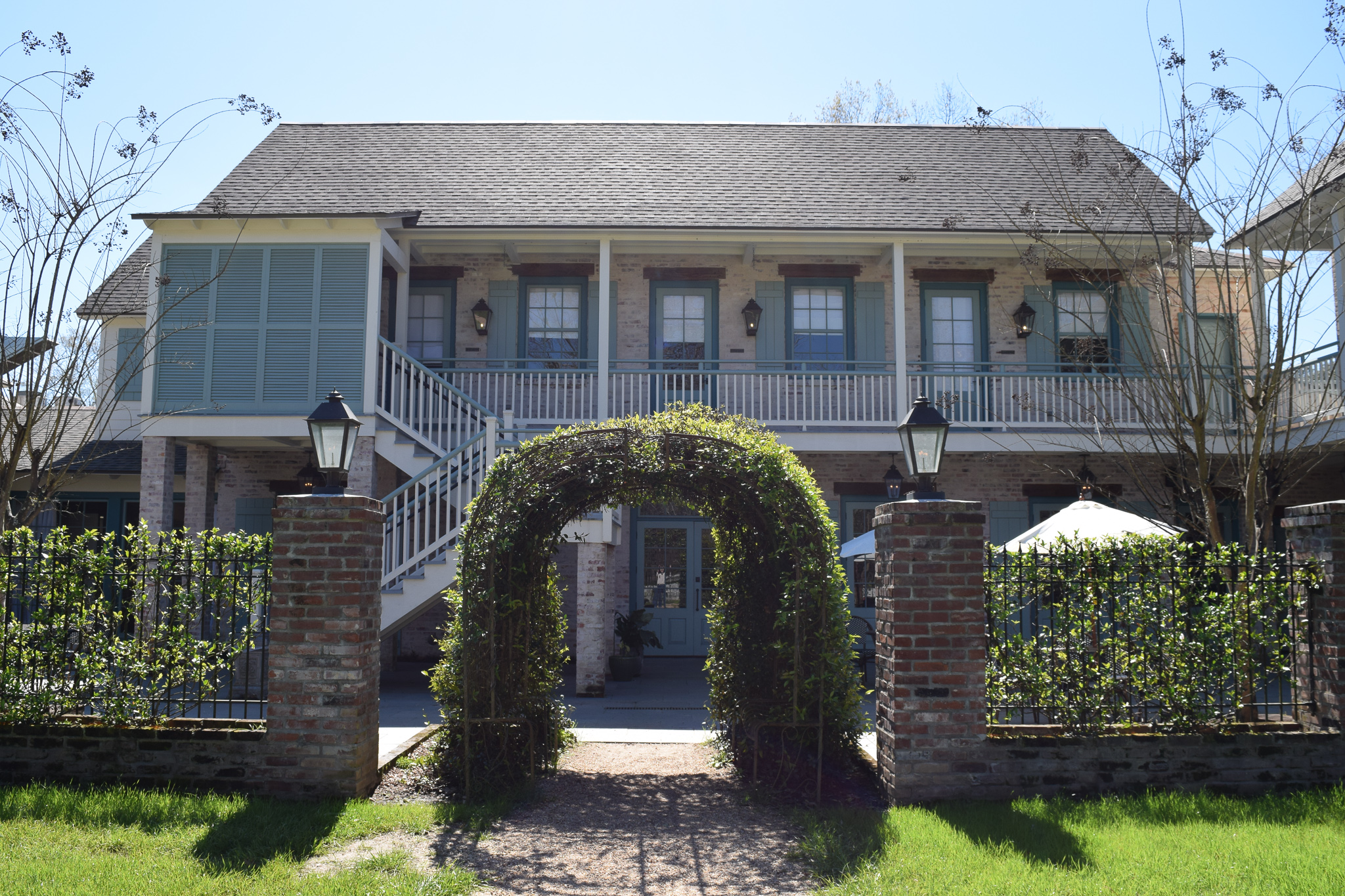 Lasalle Garden Room at Myrtles Plantation Bed and breakfasts for Rent