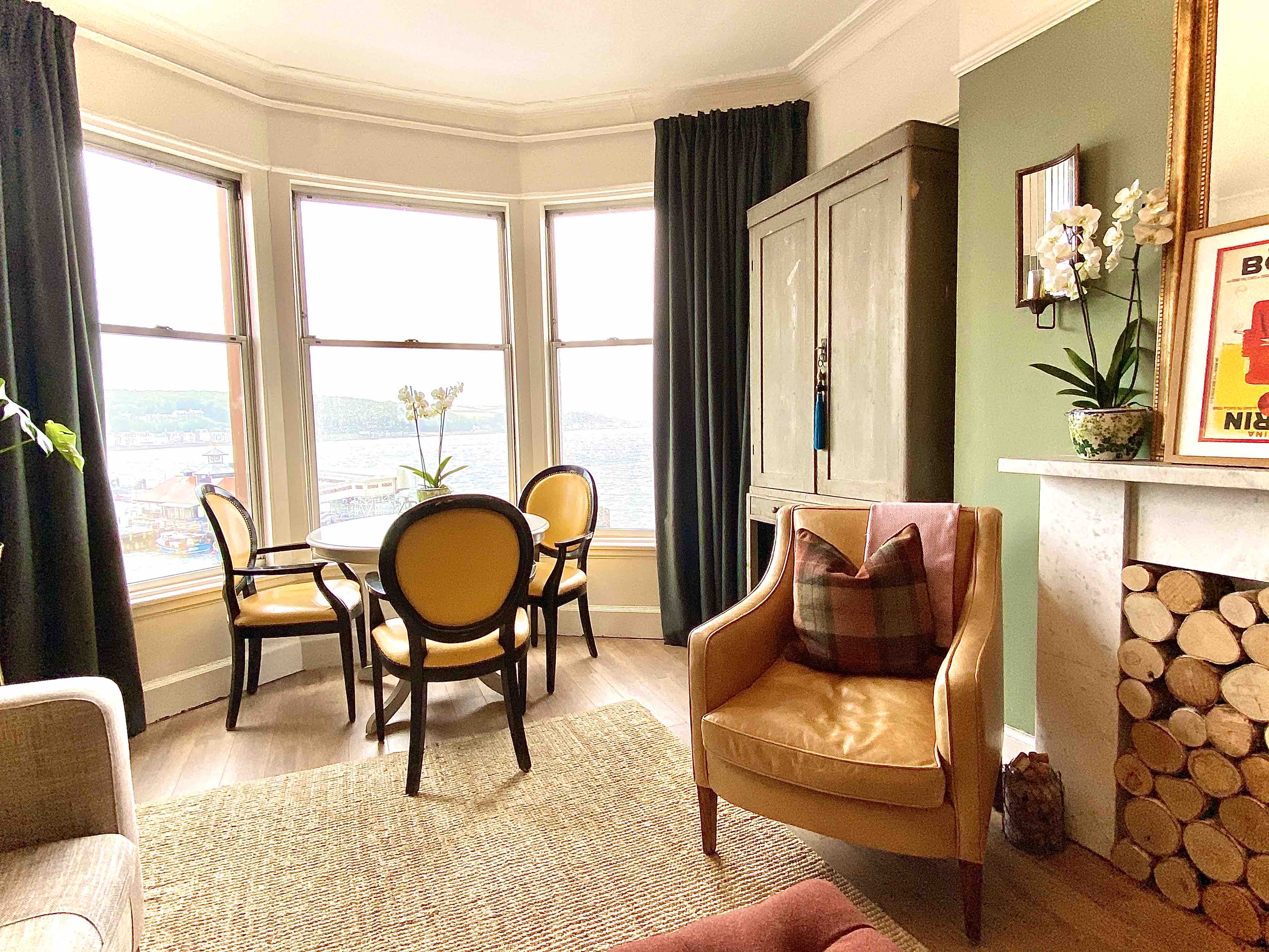 Classic Sea View Apt Bute 2 BD Flats for Rent in Rothesay, Isle