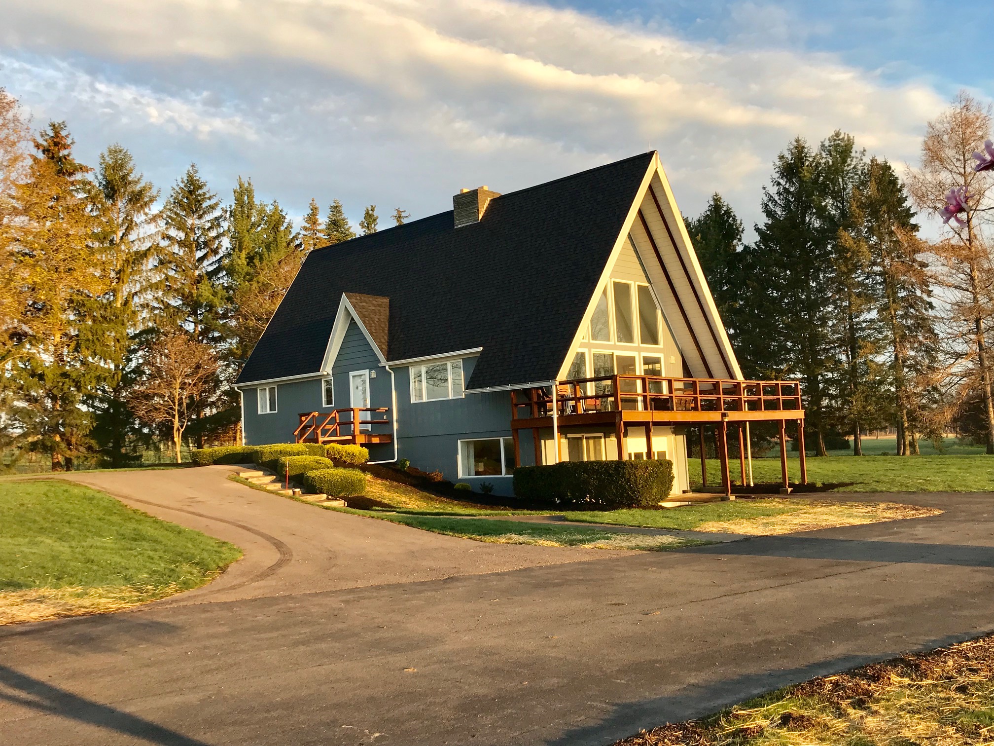 Finger Lakes Wine Country Chalet Chalets for Rent in Penn Yan, New