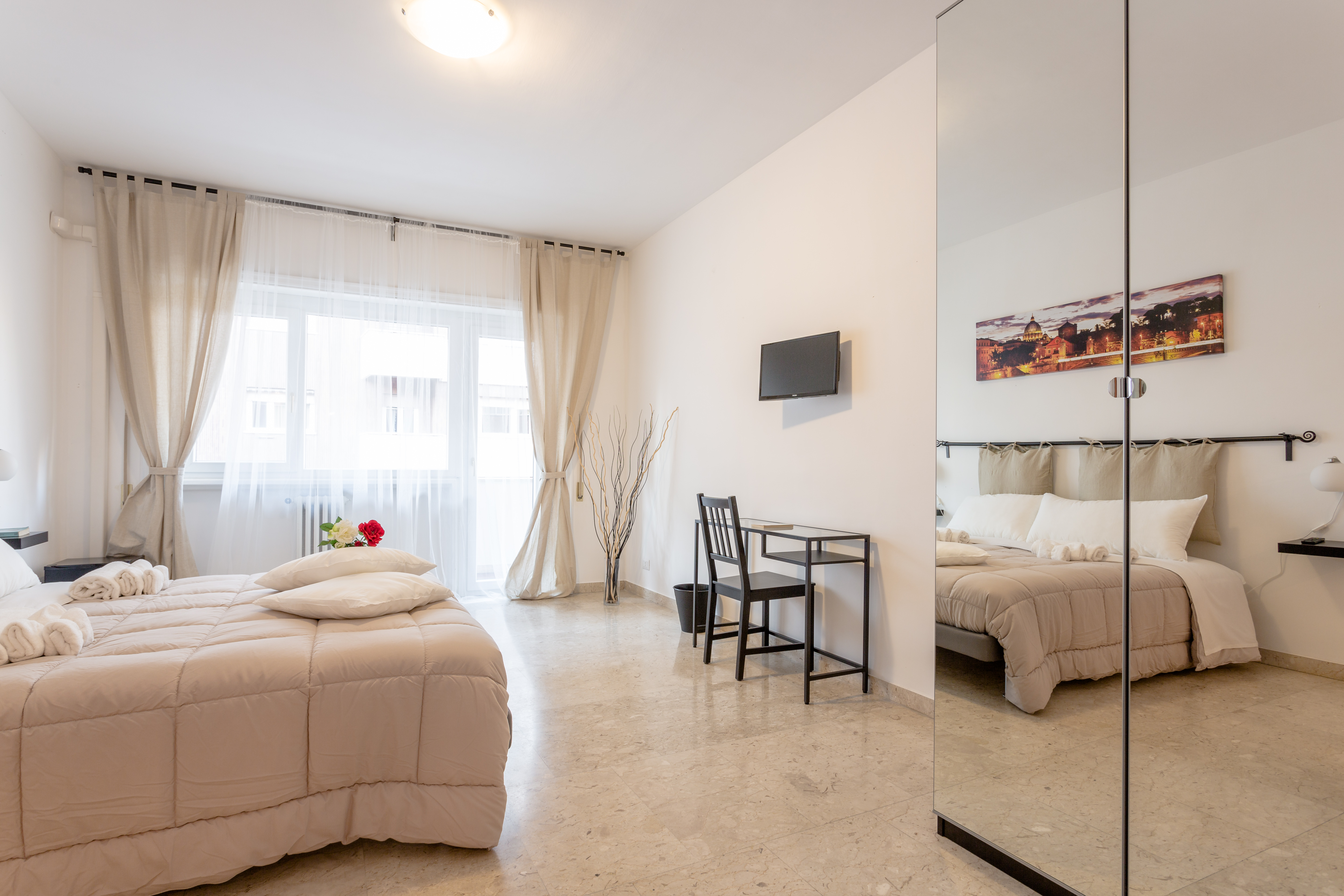 Rose in Rome - Superior Double Room