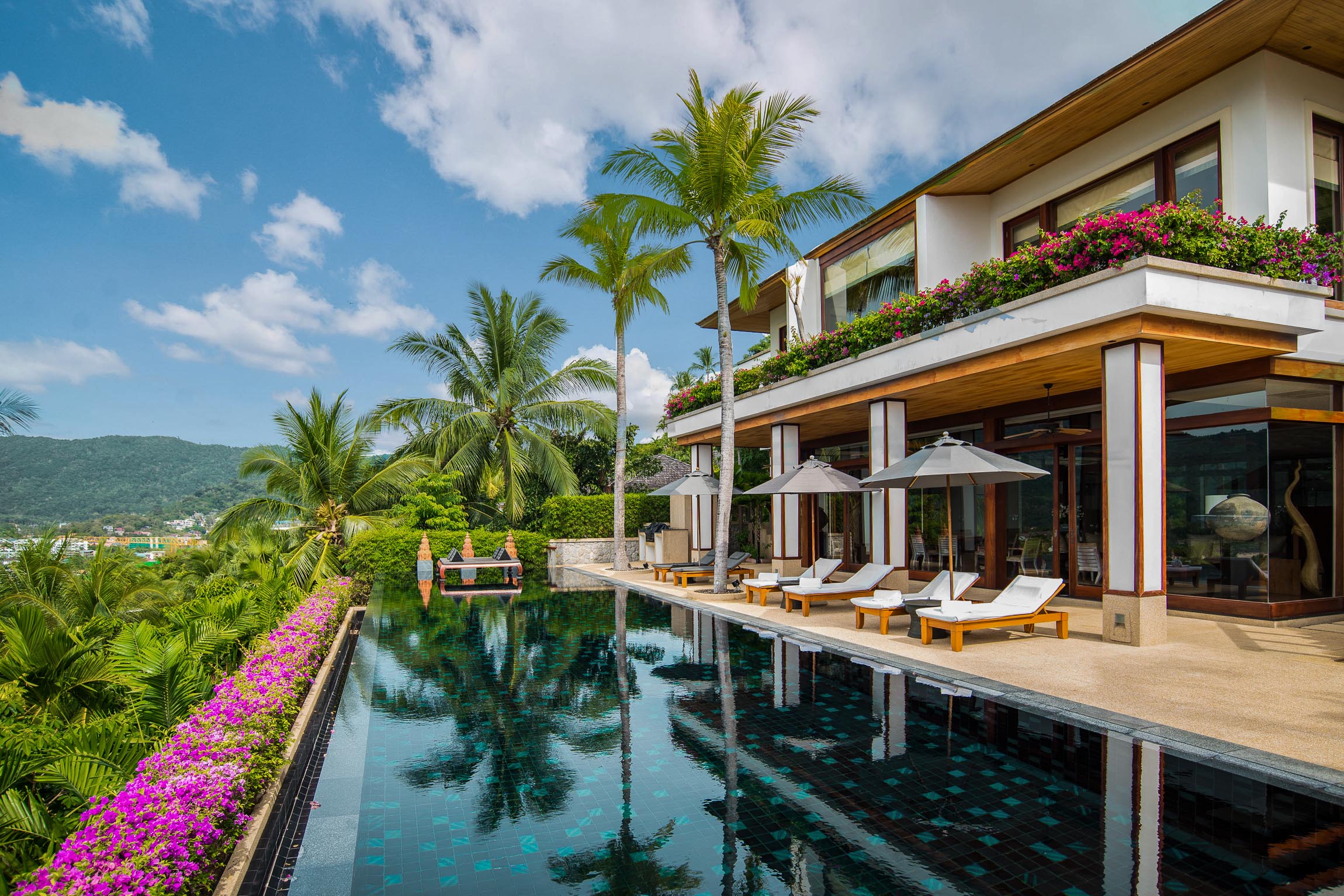 Chang wat phuket. муанг пхукет равай. Ozo пхукет. ват чайятарарам. Chang wat phuket.