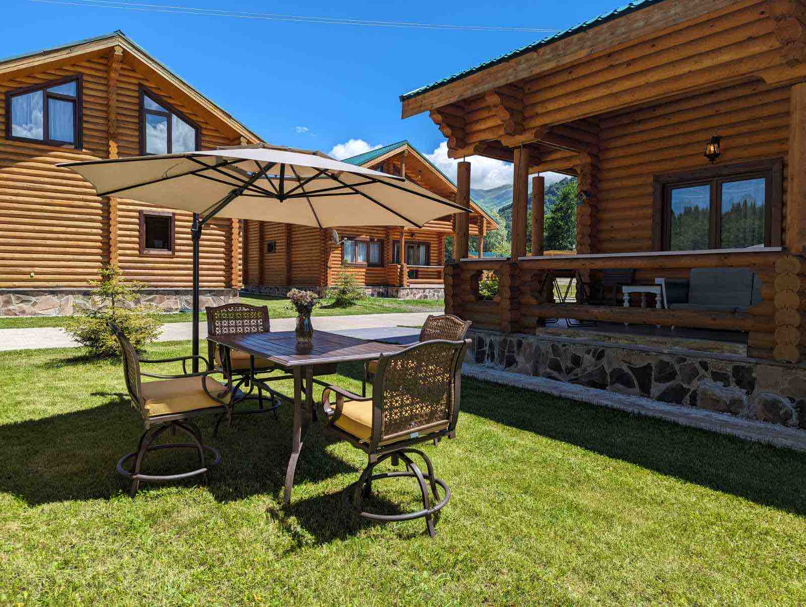 Log House villa #1