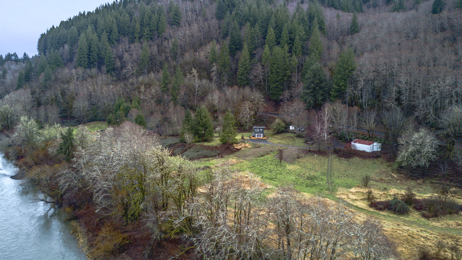 NEW Serene Retreat on the Nehalem River Cabins for Rent in Seaside, Oregon, United States