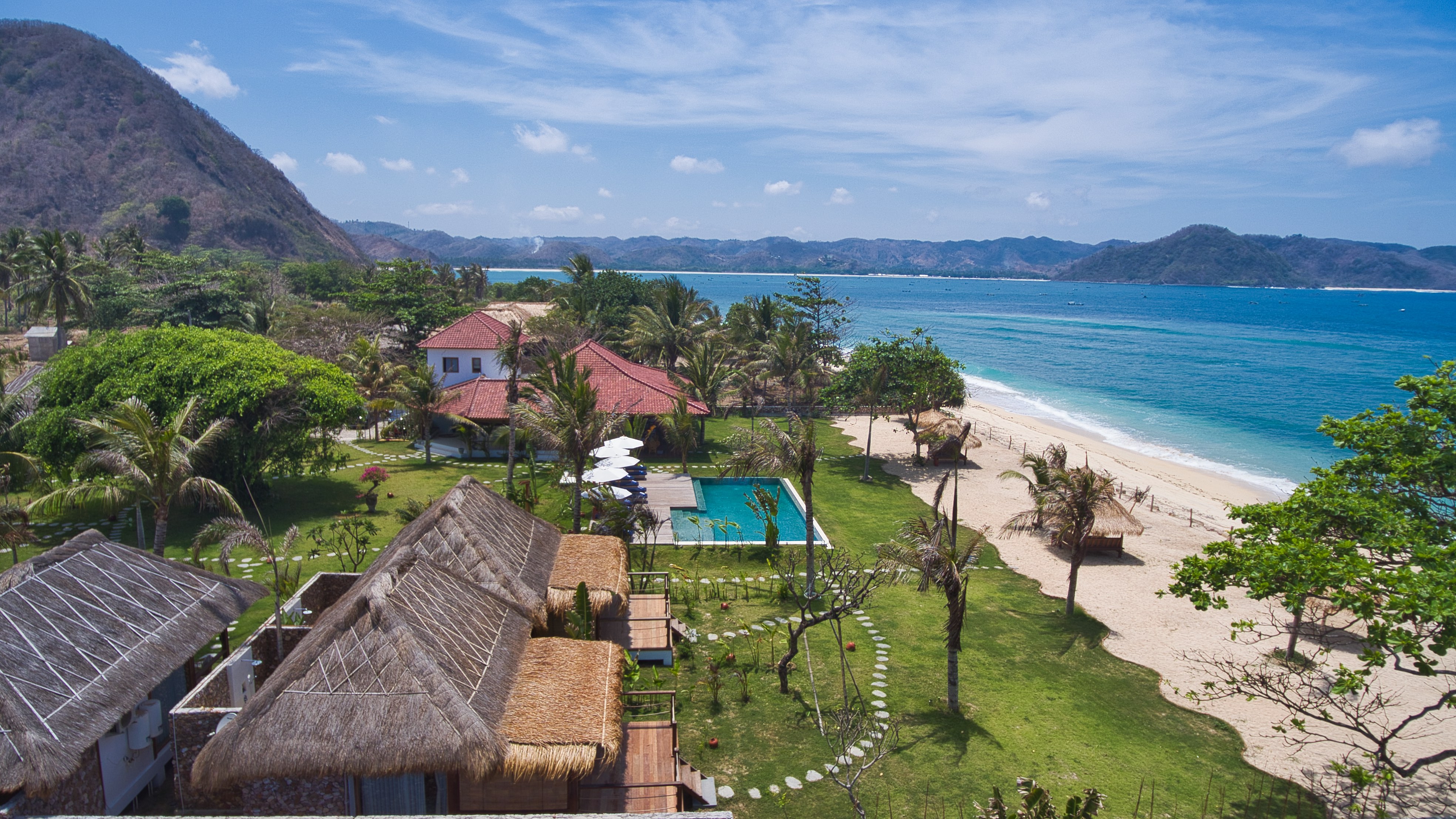 Segara Lombok - Traditional bungalow, ocean view - Boutique hotels for ...