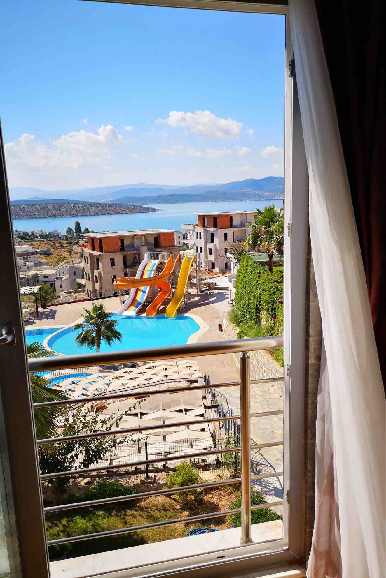 Seaview condo in the village of Kiyikislacik Kıyıkışlacık Mahallesi