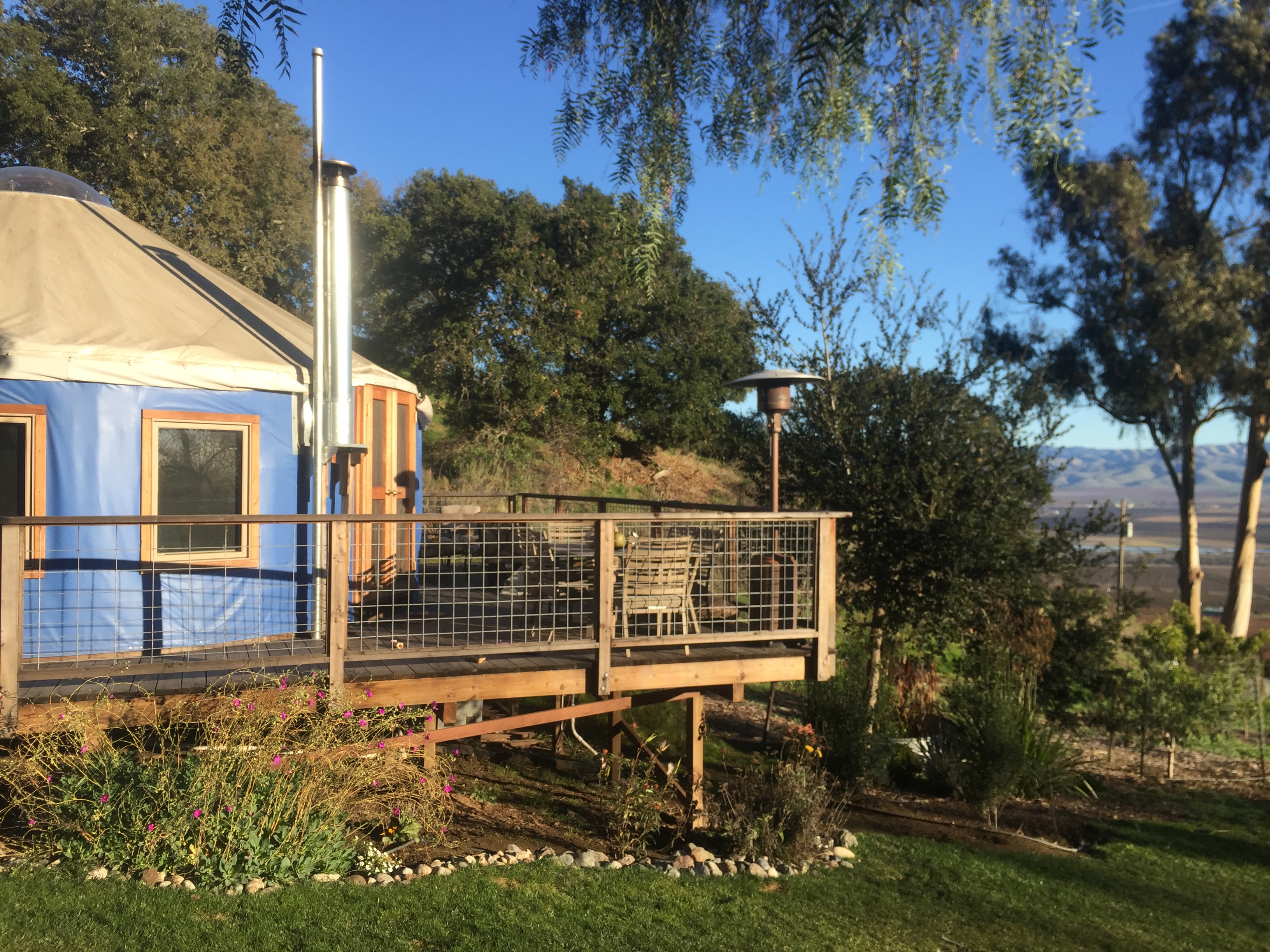 Yurt On The Farm 借りられるユルト パオ ゲル サリナス カリフォルニア州 アメリカ合衆国 Yurt On The Farm 借りられるユルト パオ ゲル サリナス カリフォルニア州 アメリカ合衆国