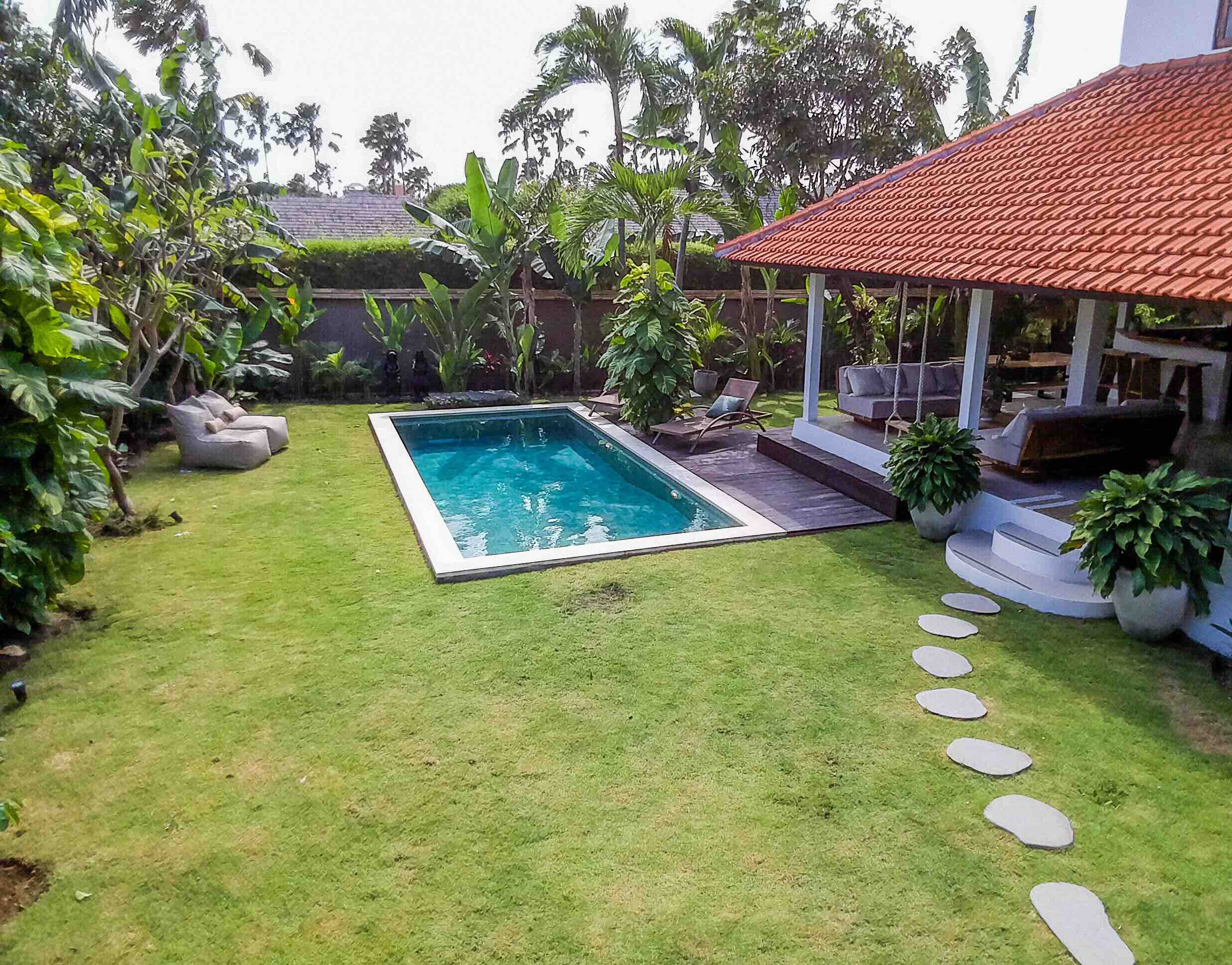 Amazing villa huge garden, good location